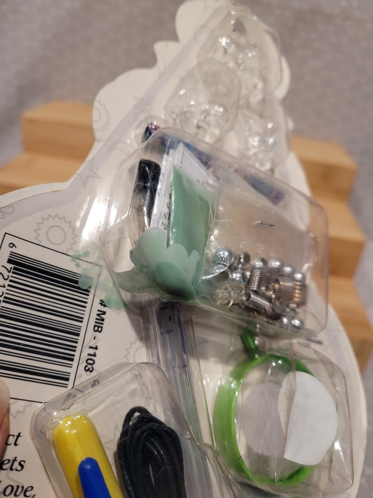 2001 Y2K Art Skills Message in a Bottle Rice Jewelry Wildlife Necklace Kit NOS