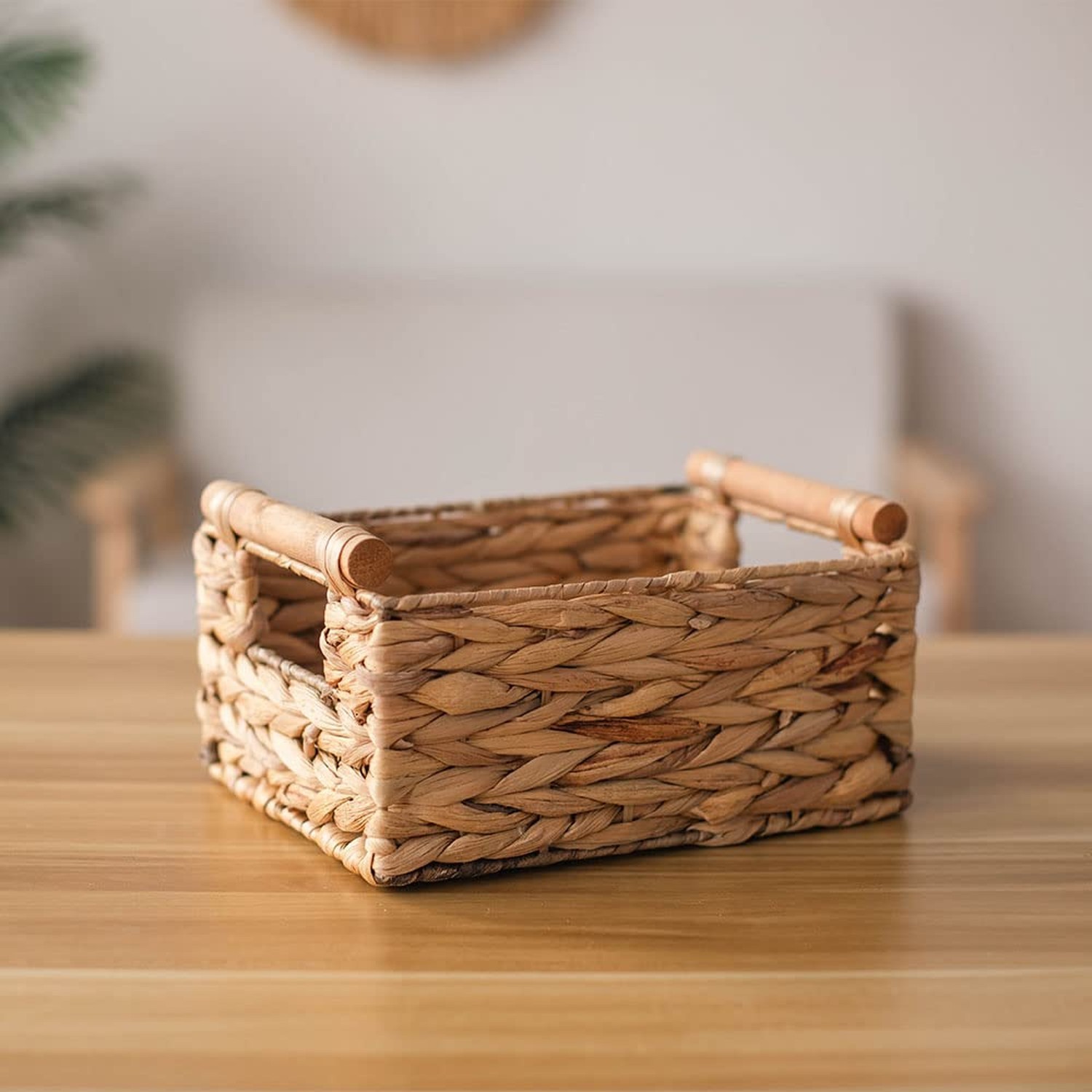 Storage Basket made by Water Hyacinth with Wood Handles, Arts and Crafts. (Sm…