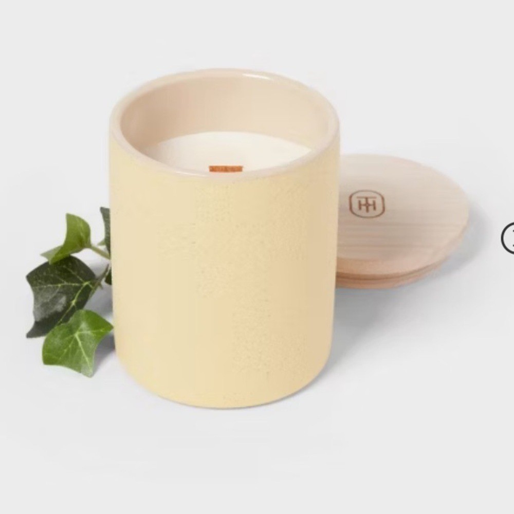 Matte Textured 6.4oz Ceramic Candle with Wooden Wick Neroli and Ivy – Threshold™