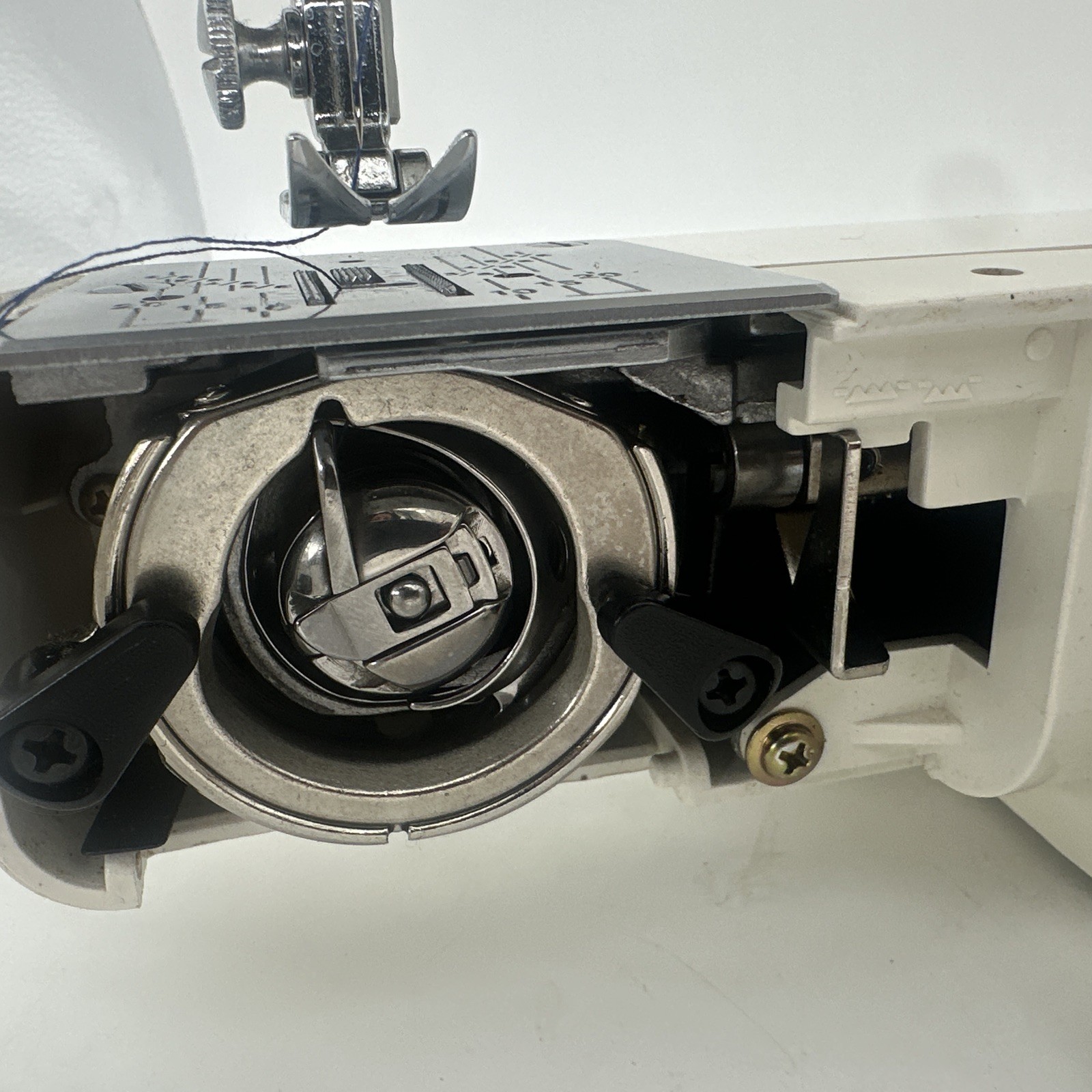 Kenmore Sewing Machine Model 385 Working Good [Low Use] WYSIWYG