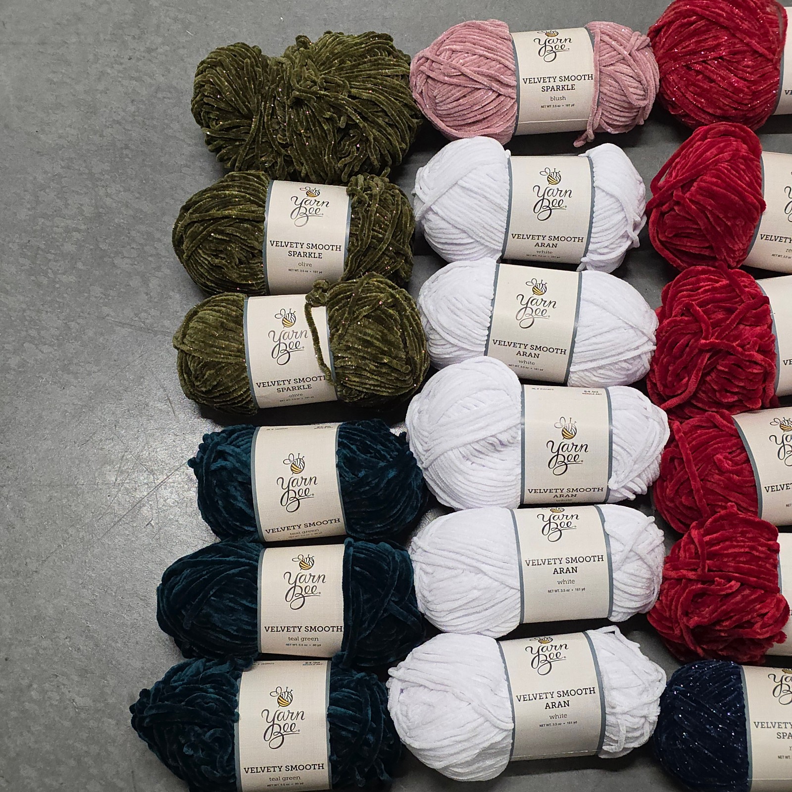 New Lot of 28 Yarn Bee Twist Lace 161 Yards Each Red Navy Olive White Sparkle