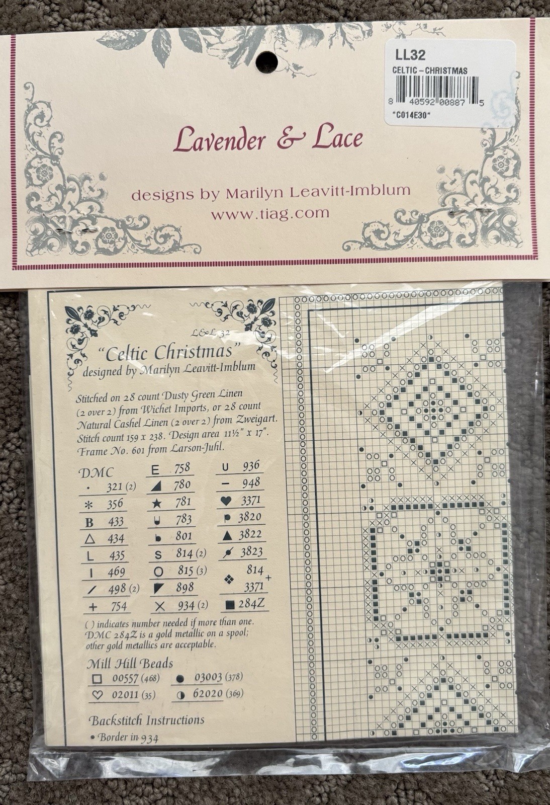 Lavender & Lace Celtic Christmas LL32 – Cross Stitch Pattern INCLUDES BEADS!