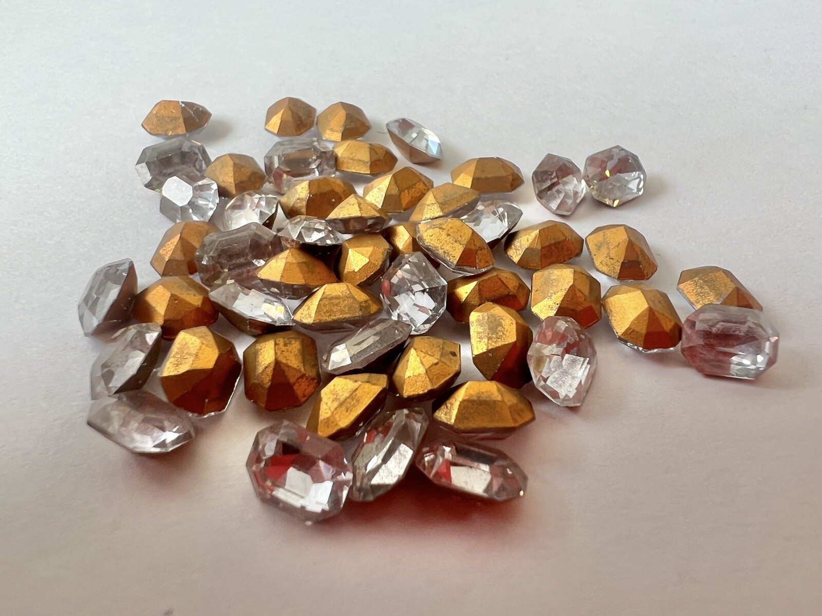 7X5 MM VINTAGE CZECH OCTOGON GLASS LAVANDER CUSHION BACK (100PCS)