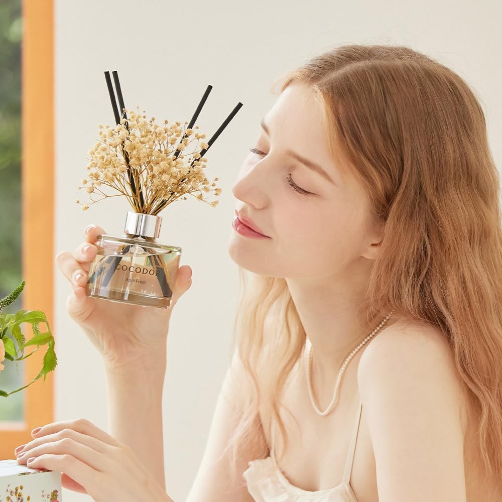 COCODOR Flower Reed Diffuser Set / Real Flower/6.7Ounce/1Pack, Clean Linen