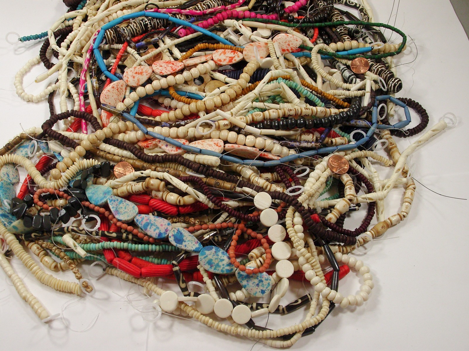 5 LBS Assorted Shapes and Sizes India Handmade Water Buffalo Bone Beads (EK-8) ⭐