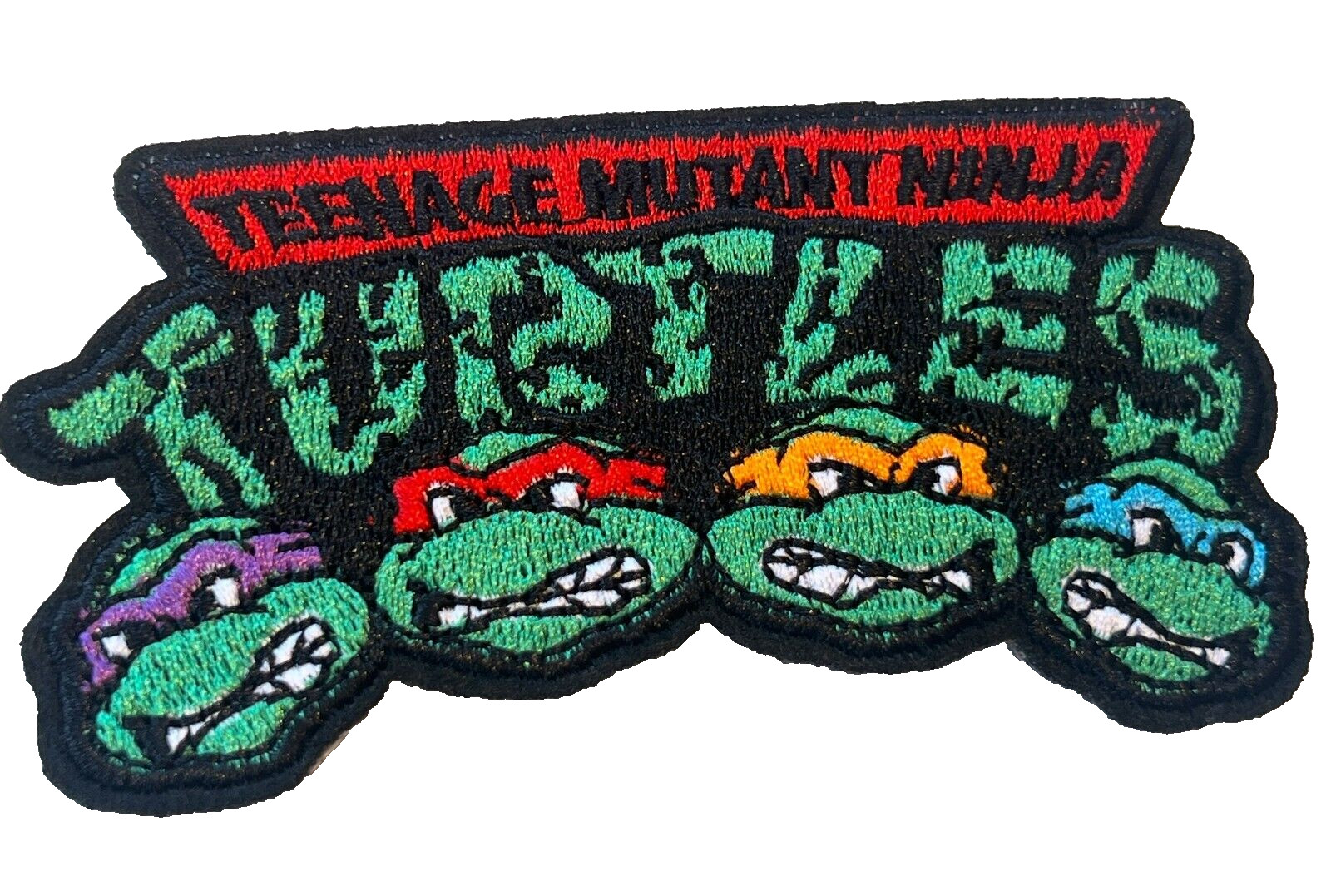 TEENAGE MUTANT NINJA TURTLES – 3 1/2″ Embroidered Iron-On Patch