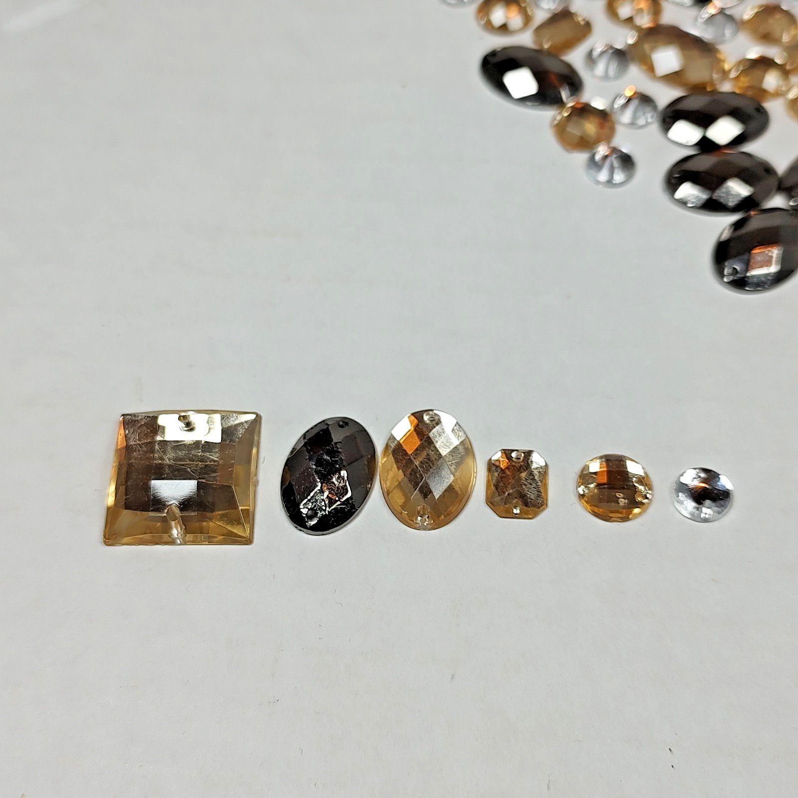 Pack of 150 Mixed Earth-Tone Colors Faceted Oval Round Square Rhinestones