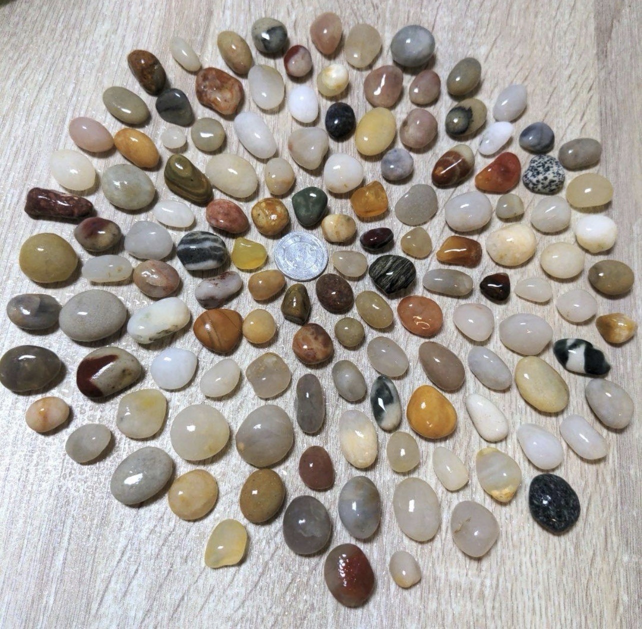 Sea stone Genuine Sea Glass Surf-Tumbled From Japan