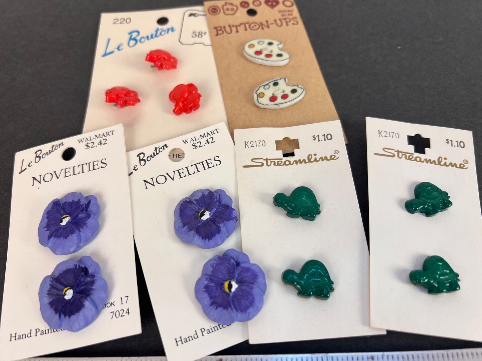 Novelty Shank Buttons Lot 40 Total Aurora Borealis Christmas Florals All NOS R2