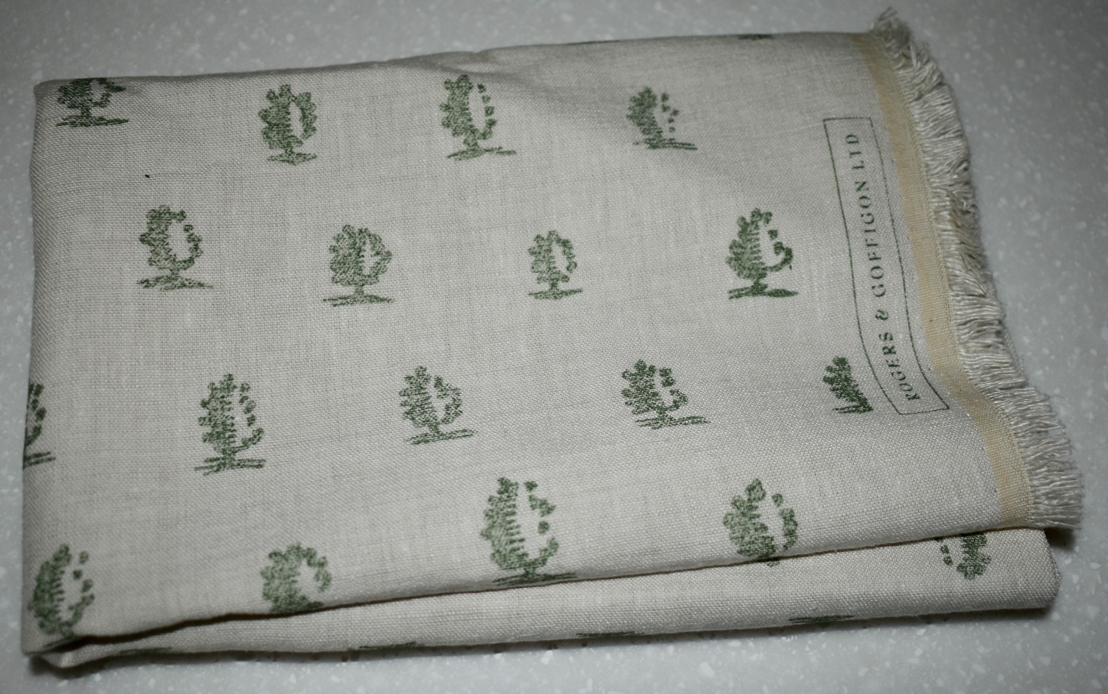 Rogers & Goffigon CHAMPLAIN — PINE Green 100% Linen Print Fabric LARGE REMNANT