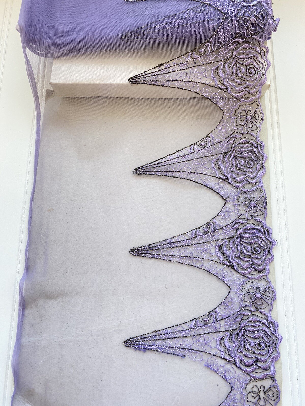 Flaw–2 Yds Embroidered Trim with Pastel Purple Tulle Base/Sewing/Crafts/9″ Wide