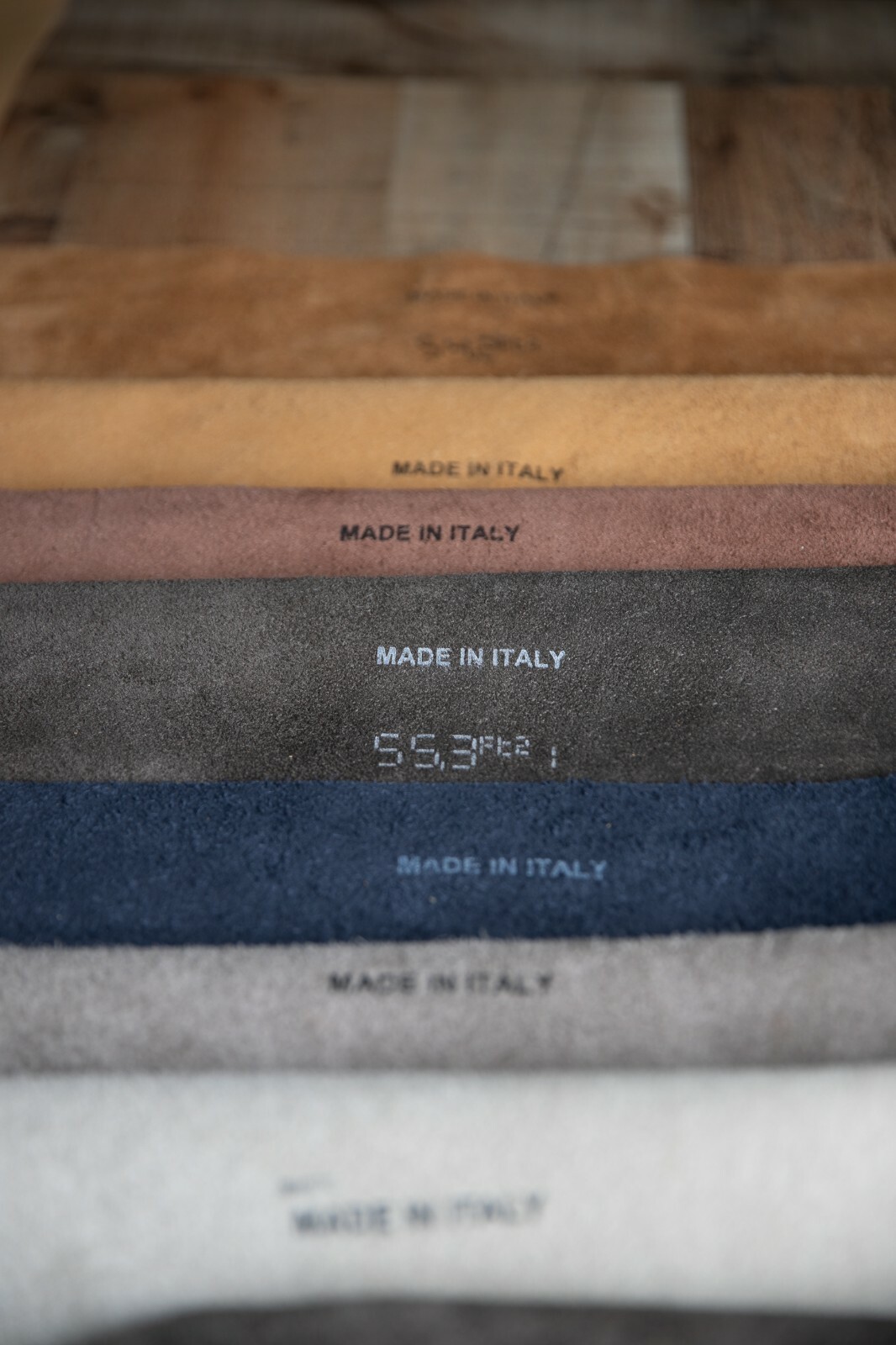 Premium Italian Cowhide Leather Scraps upholstery — X Large Size Pieces 12″x18