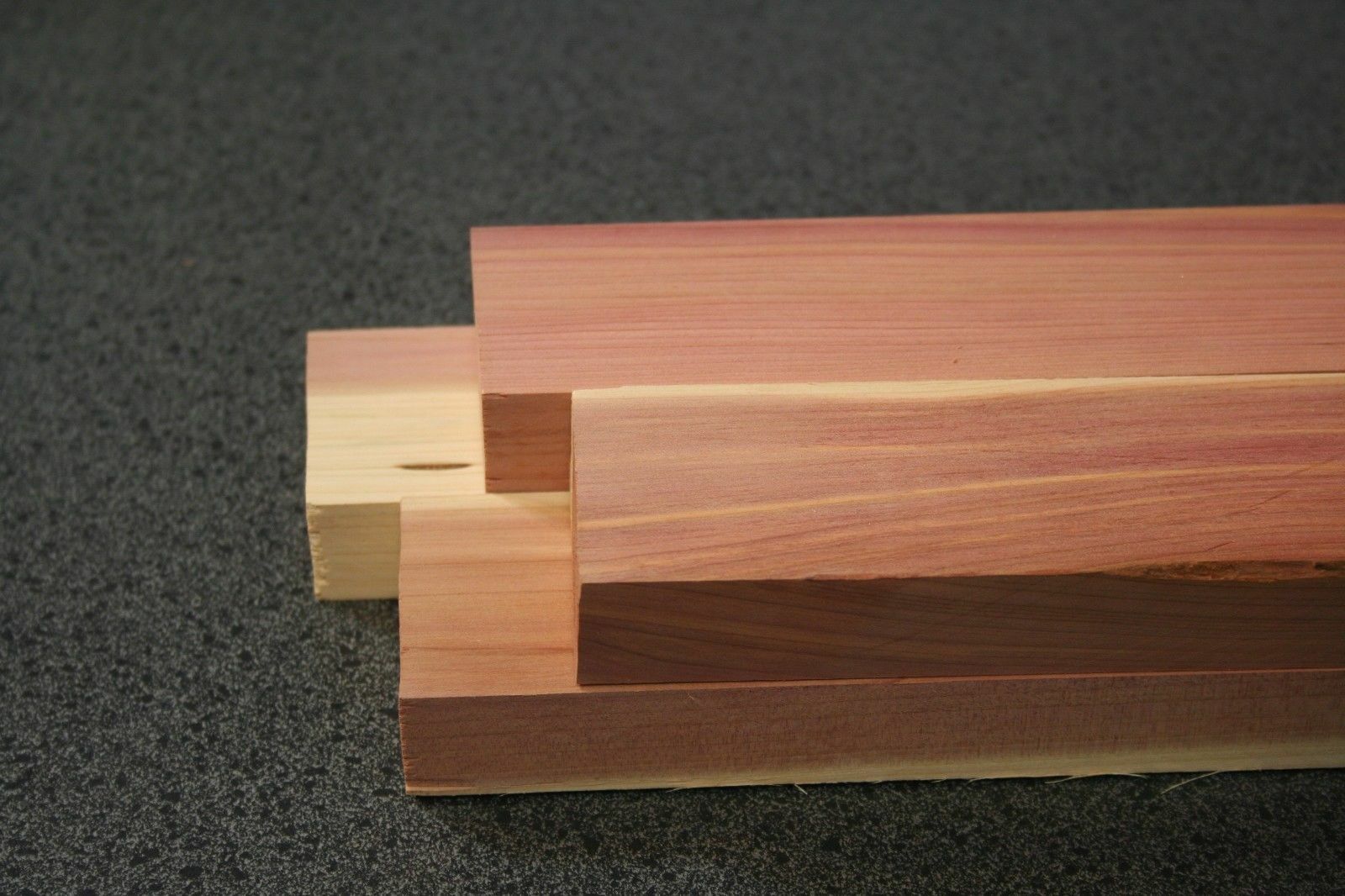 Aromatic Cedar Lumber Board – 3/4″ x 2″ (4 Pcs)