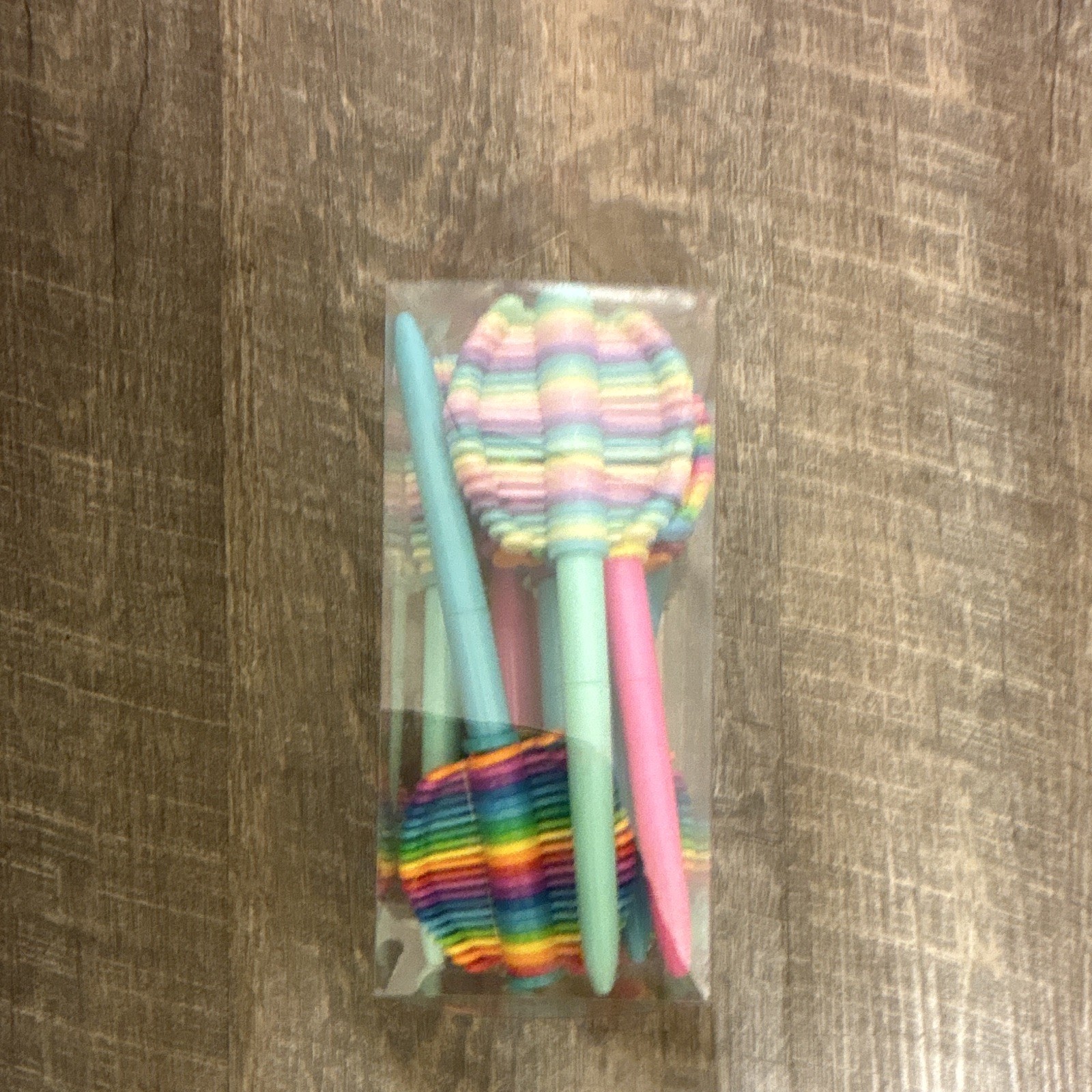 Multicolor Heishi Spacer Beads Assortment with Plastic Lacing Needles