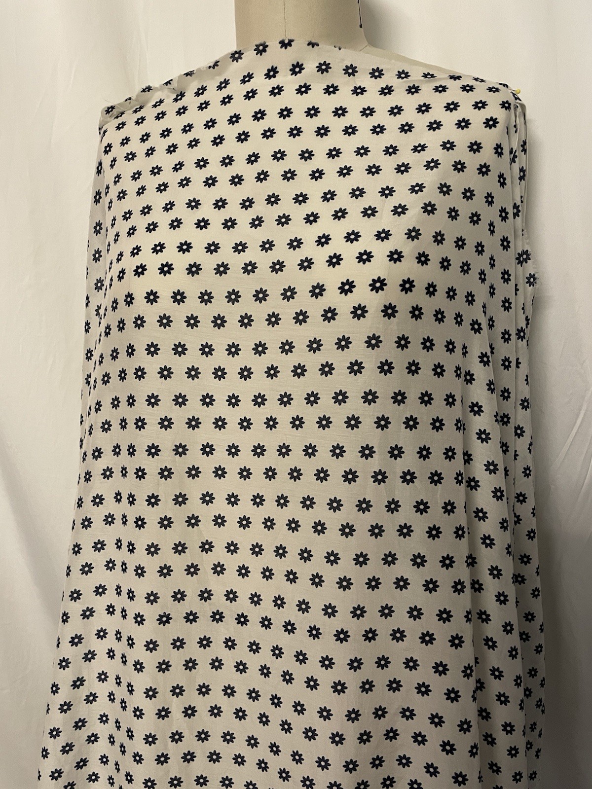 100% Fine Silk Batiste White Navy Blue Floral Motif Fabric 1.75 Yds Long 54″Wide