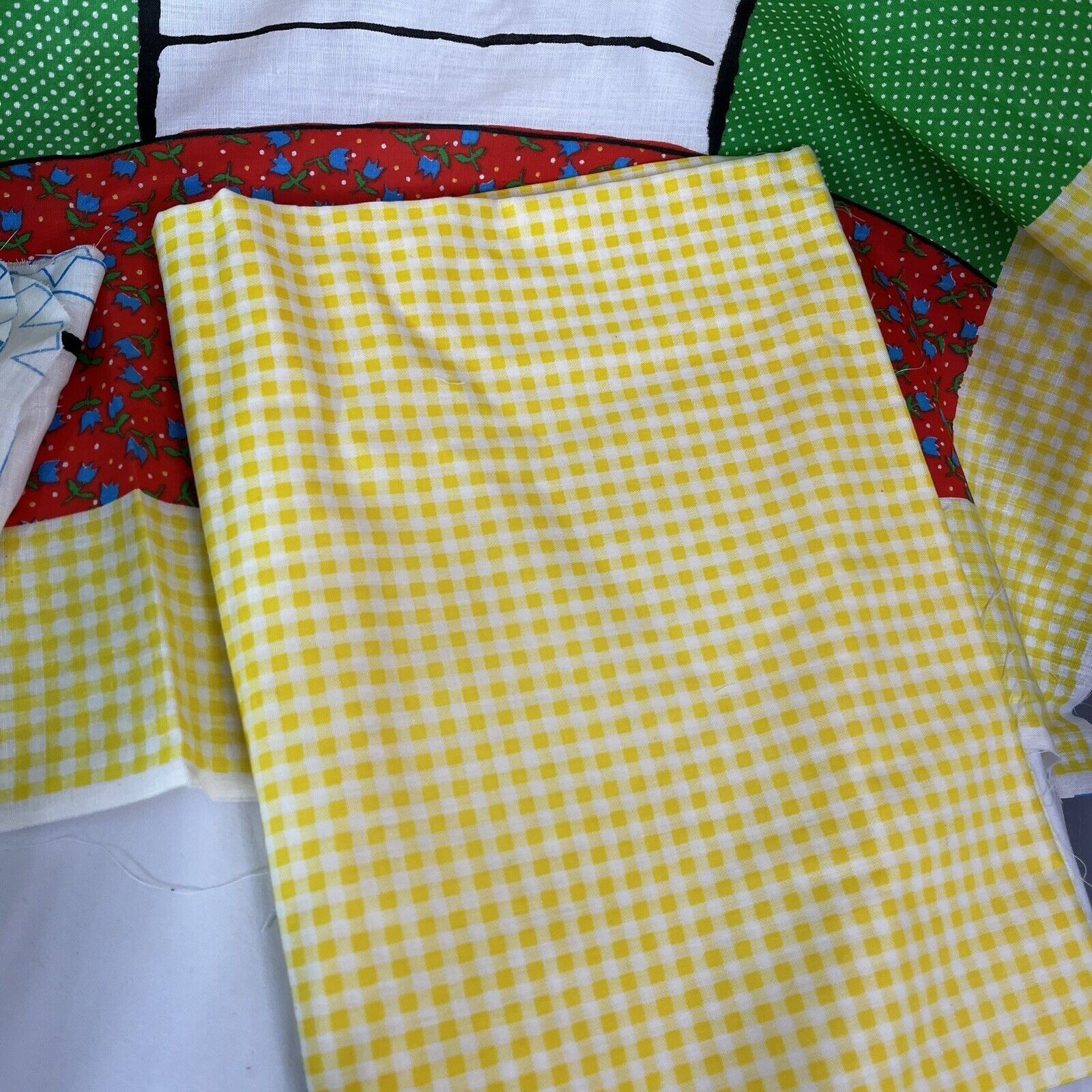Bucilla Crib Quilt Kit PEANUTS Snoopy Charlie Brown 48826 New Old Stock Vintage