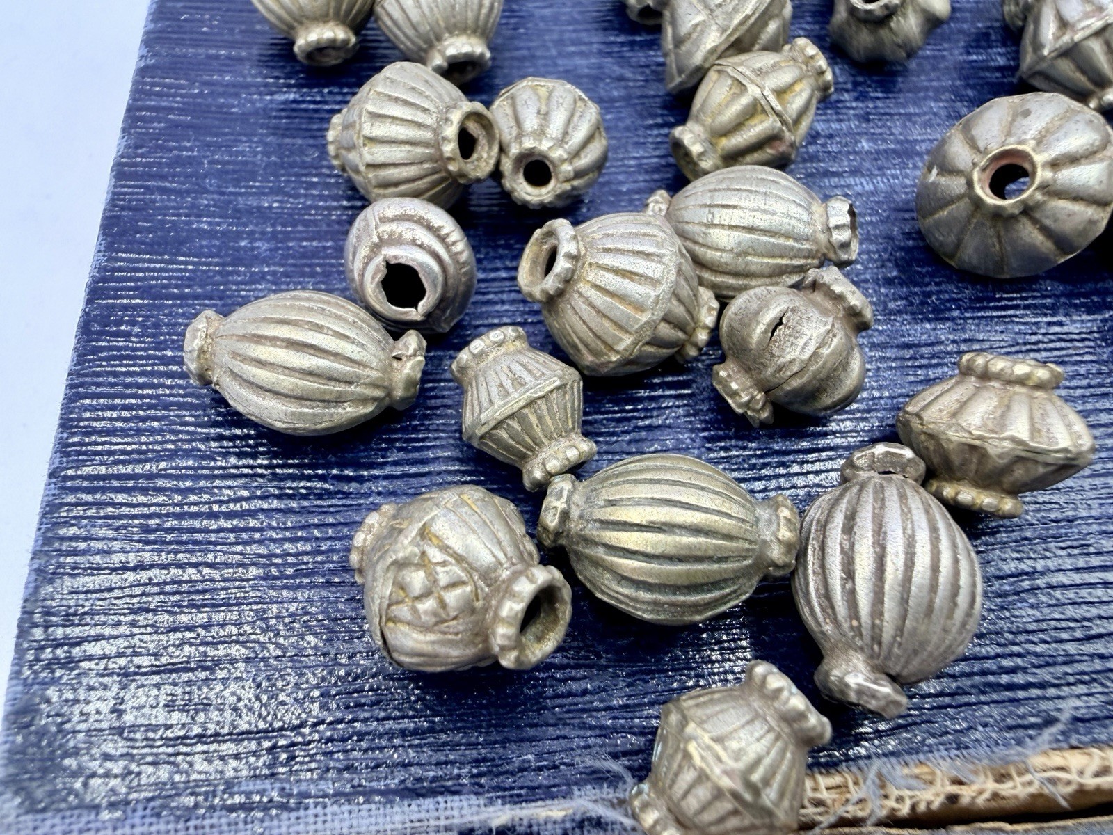 50 Pcs Vintage Silver Tone Melon Oval Beads Artisan Estate Jewelry Making Lot RD