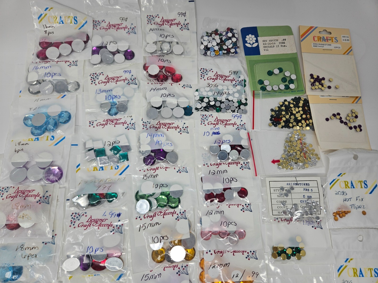 Lot of 40 Packs Assorted Vintage Glue-On Jewels Rhinestones Sewing Crafts