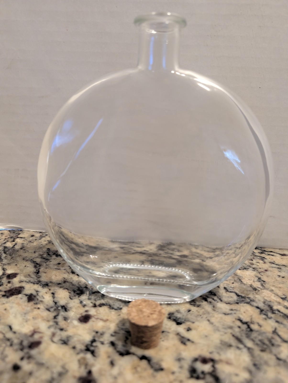 LARGE CRAFTERS CLEAR GLASS CORK STOPPER BOTTLE DIY 15.9 OZ