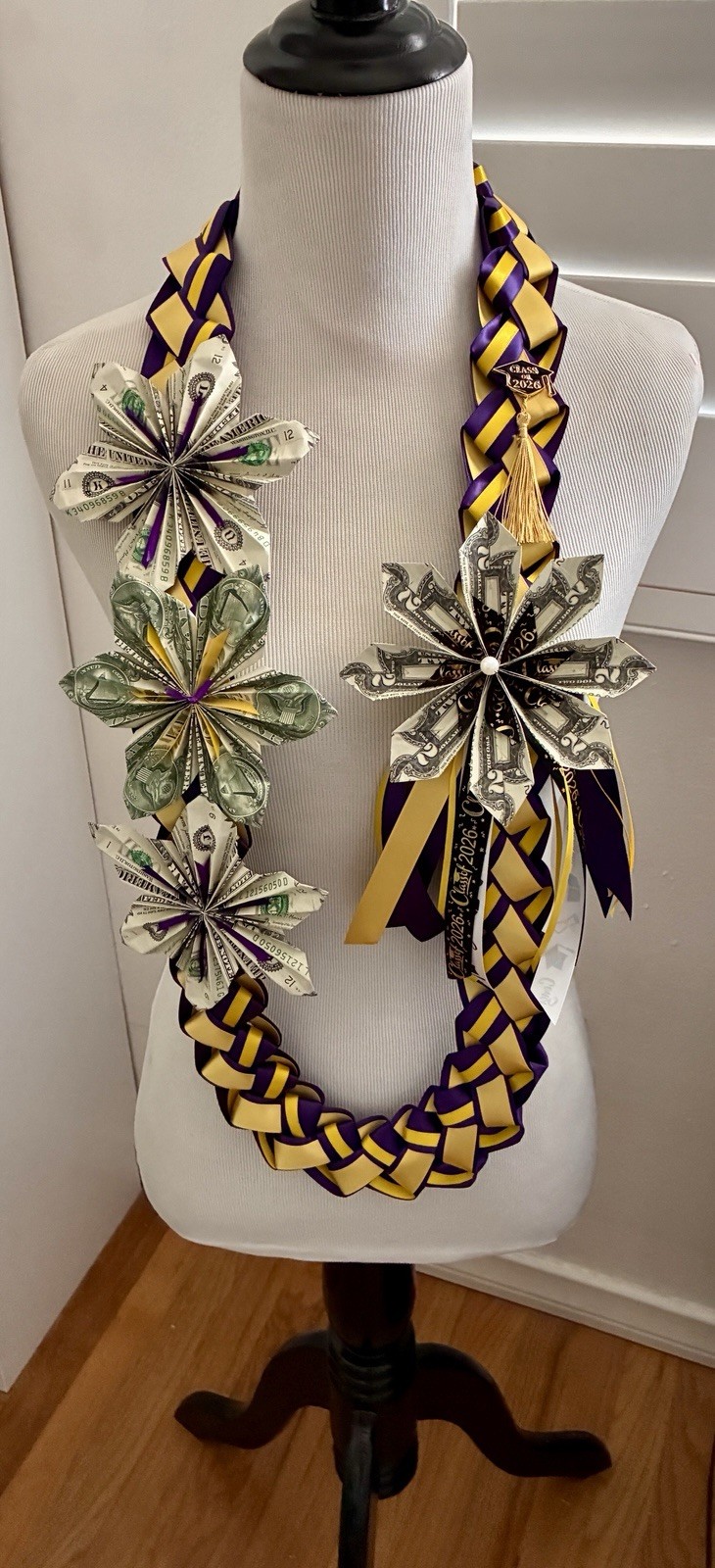 Class Of 2026 PIN AVAILABLE Hawaii Money Lei-Graduation. $17 cash Back value!