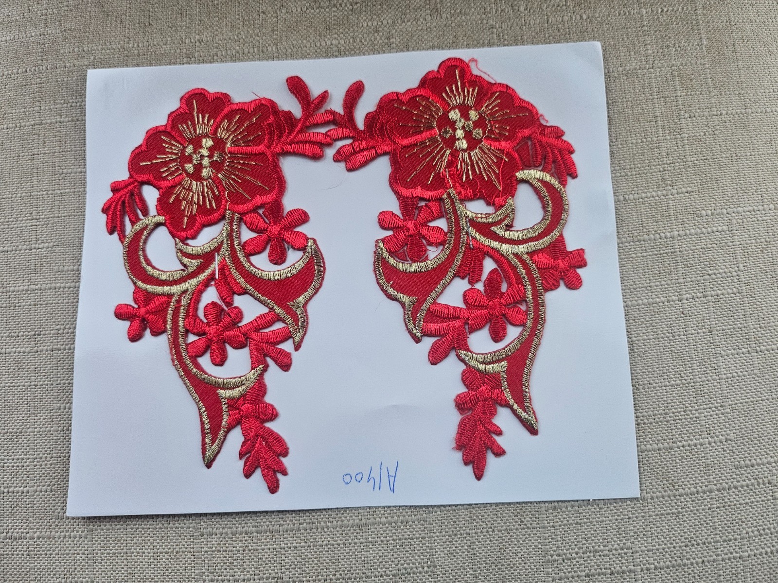 Red Embroidered Patches Iron On Floral Flower W/ Leaves Red/Gold Tone Set 2