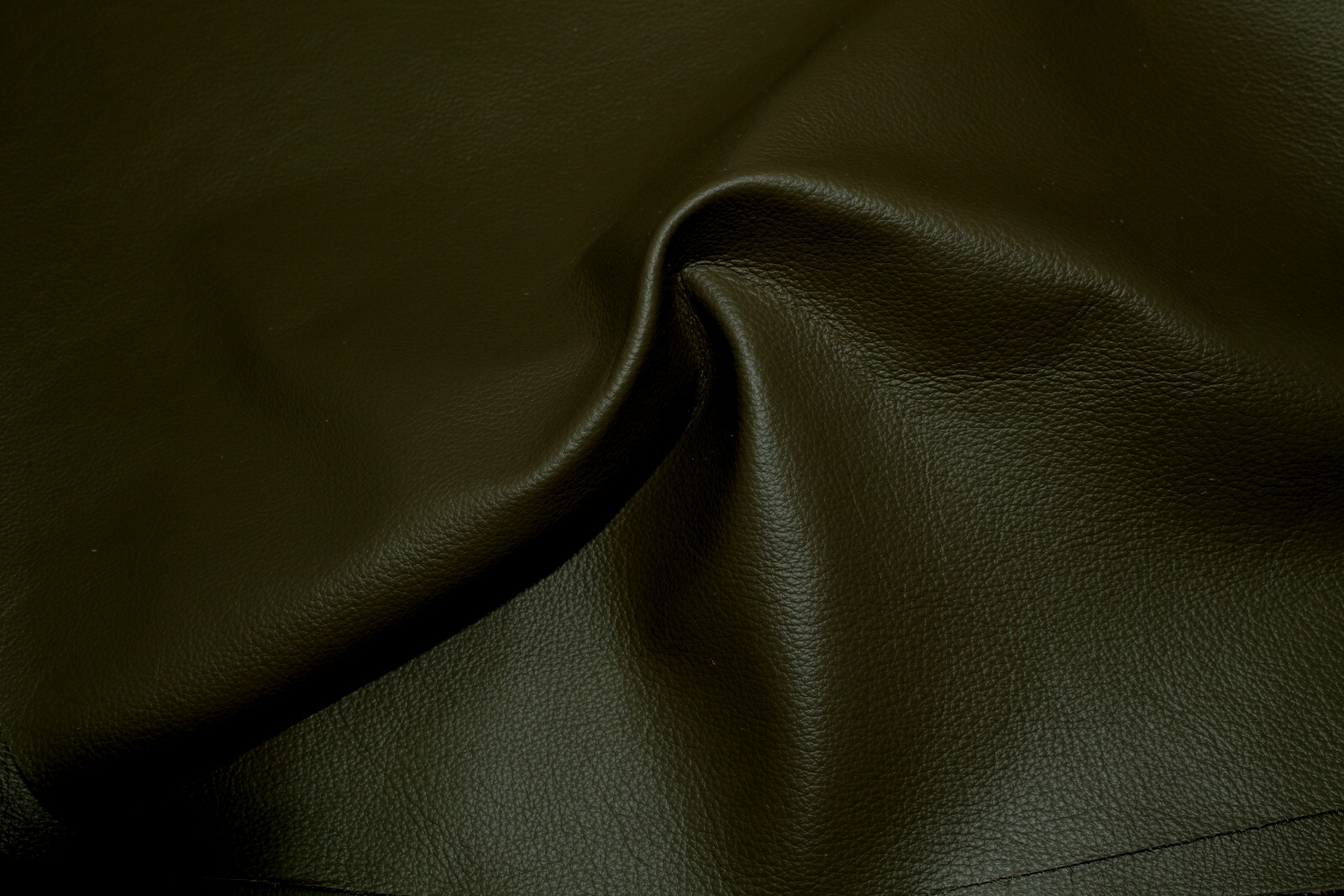 Chocolate Discount Leather Hides 1.0mm ZA41