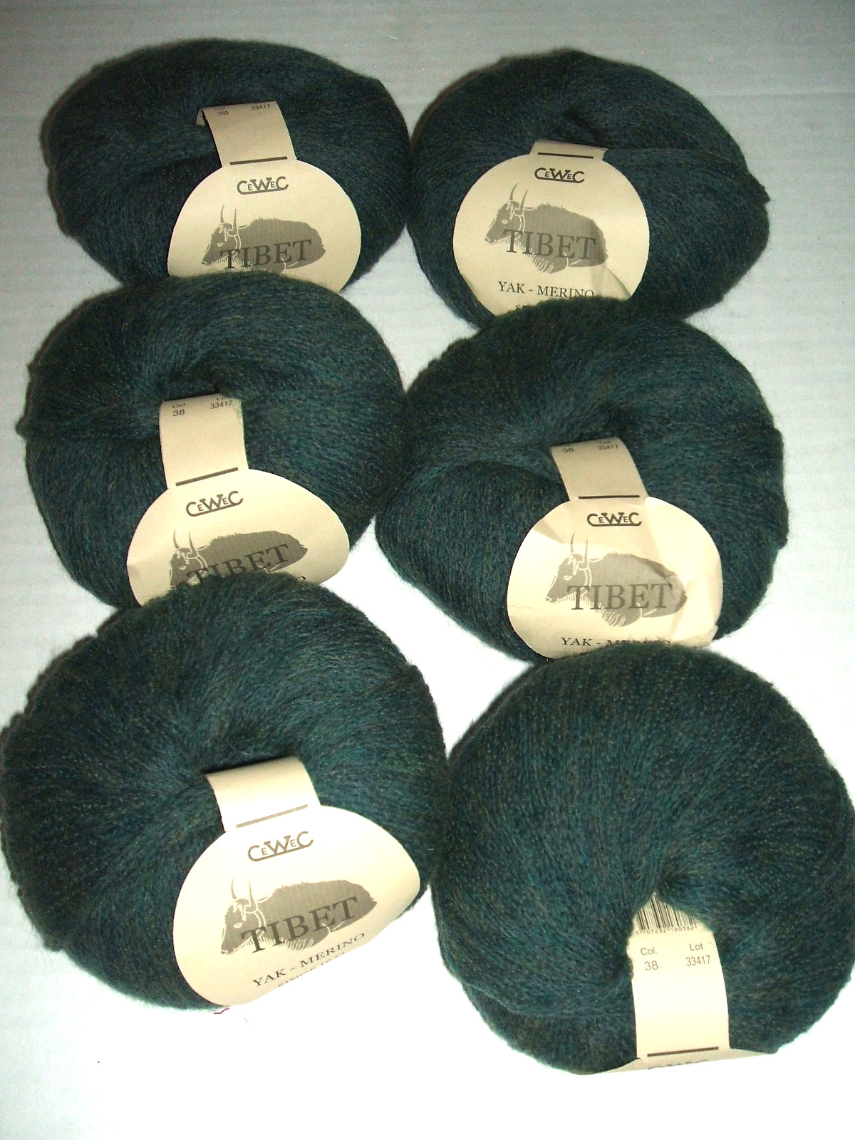 Yak Merino Wool Nylon Blend Yarn Lot CeWeC Tibet 6 Balls Green Color 38