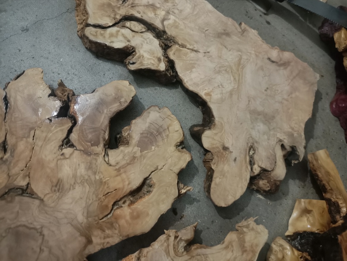 Live Edge Olive Wood Slab Set 3 Pieces for DIY and Epoxy, Ready to be Resin Tabl
