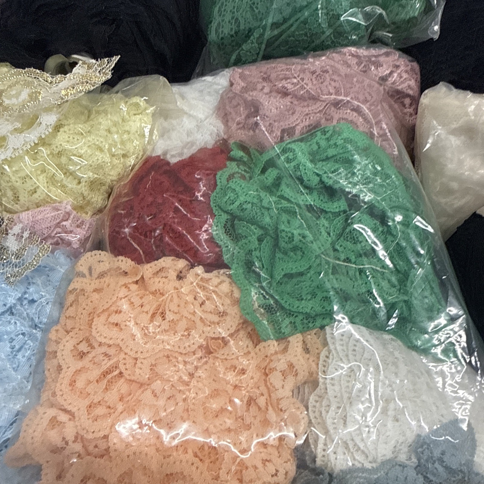 4 lb Lot of Vintage Lace Crochet Ribbon Trim Edging Remnants Scraps Sewing Craft