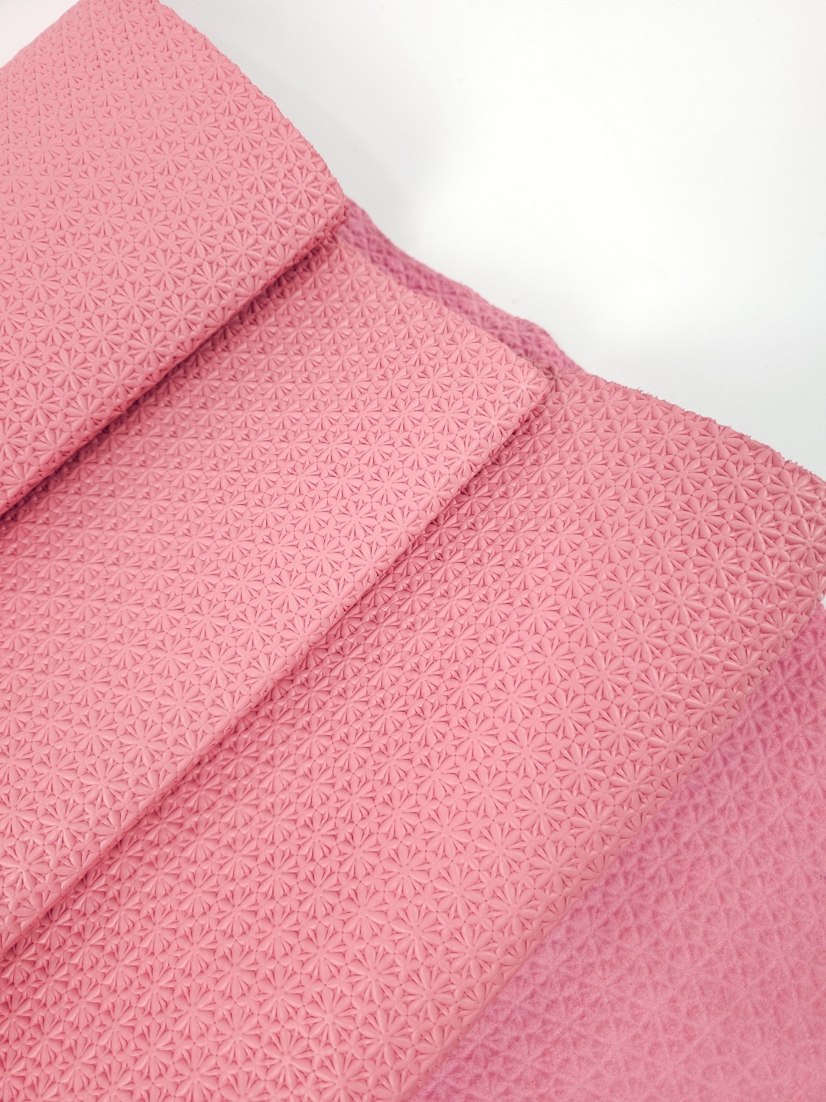 Pink Icing Star Anise Embossed Texture Leather