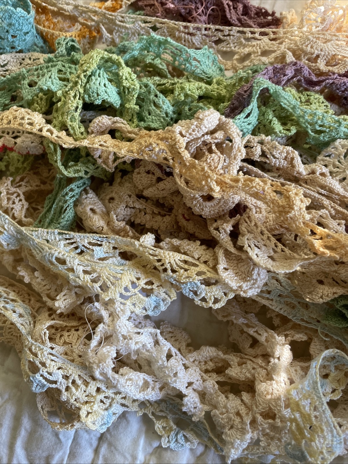 1+ lbs Vintage Lace Crochet Ribbon Trim Edging Remnants Scraps Sewing Craft 50pc