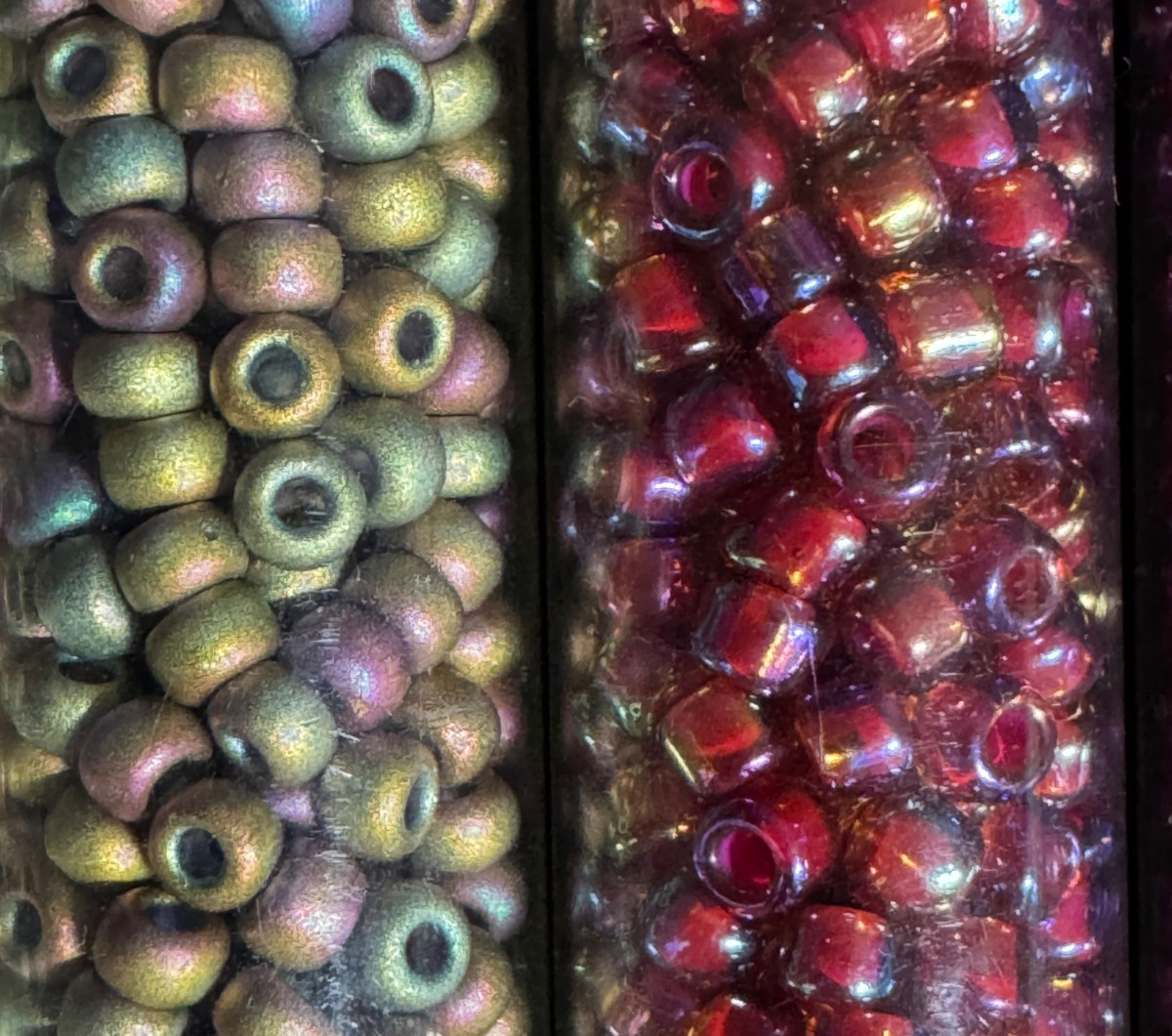 Glass Seed Bead Lot 30 Tubes – Purple, Pink, Magenta & Red – Different Sizes NOS