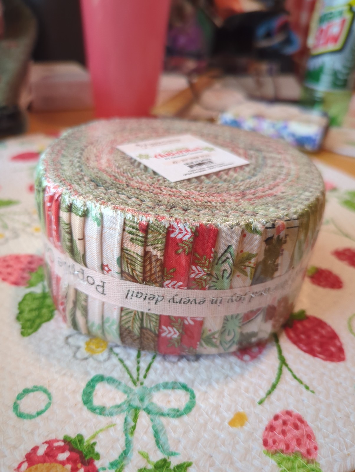 Poppie Cotton’s Prairie Christmas Jelly Roll (42-2.5″ Strips Of Cotton Fabric)