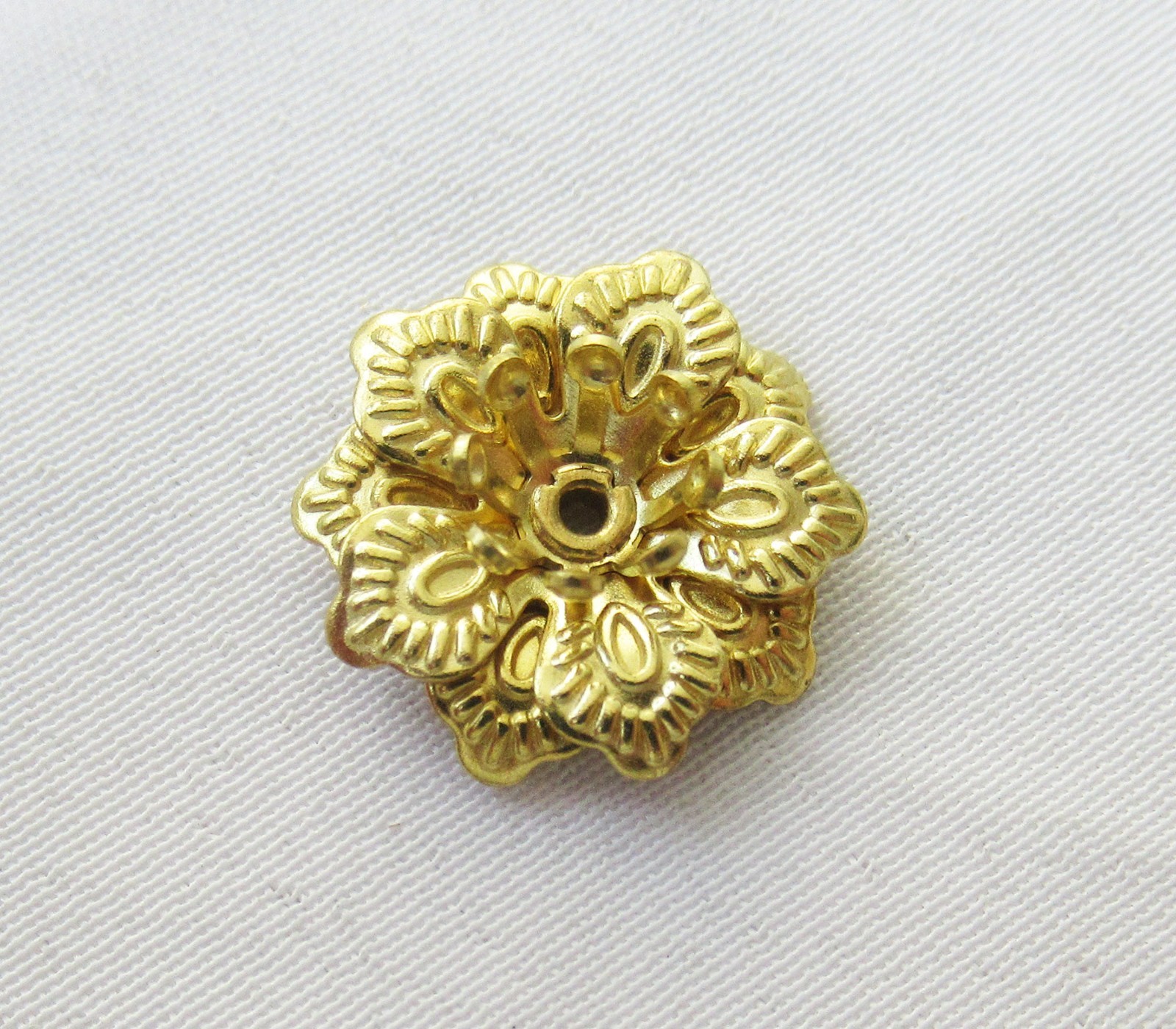 100pcs Assembled Flowers 14mm Brass Floral Findings for DIY Crafts Making
