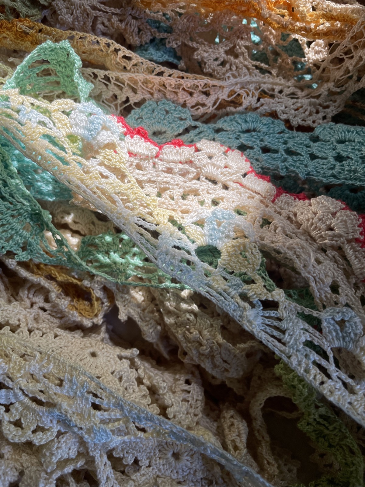 1+ lbs Vintage Lace Crochet Ribbon Trim Edging Remnants Scraps Sewing Craft 50pc