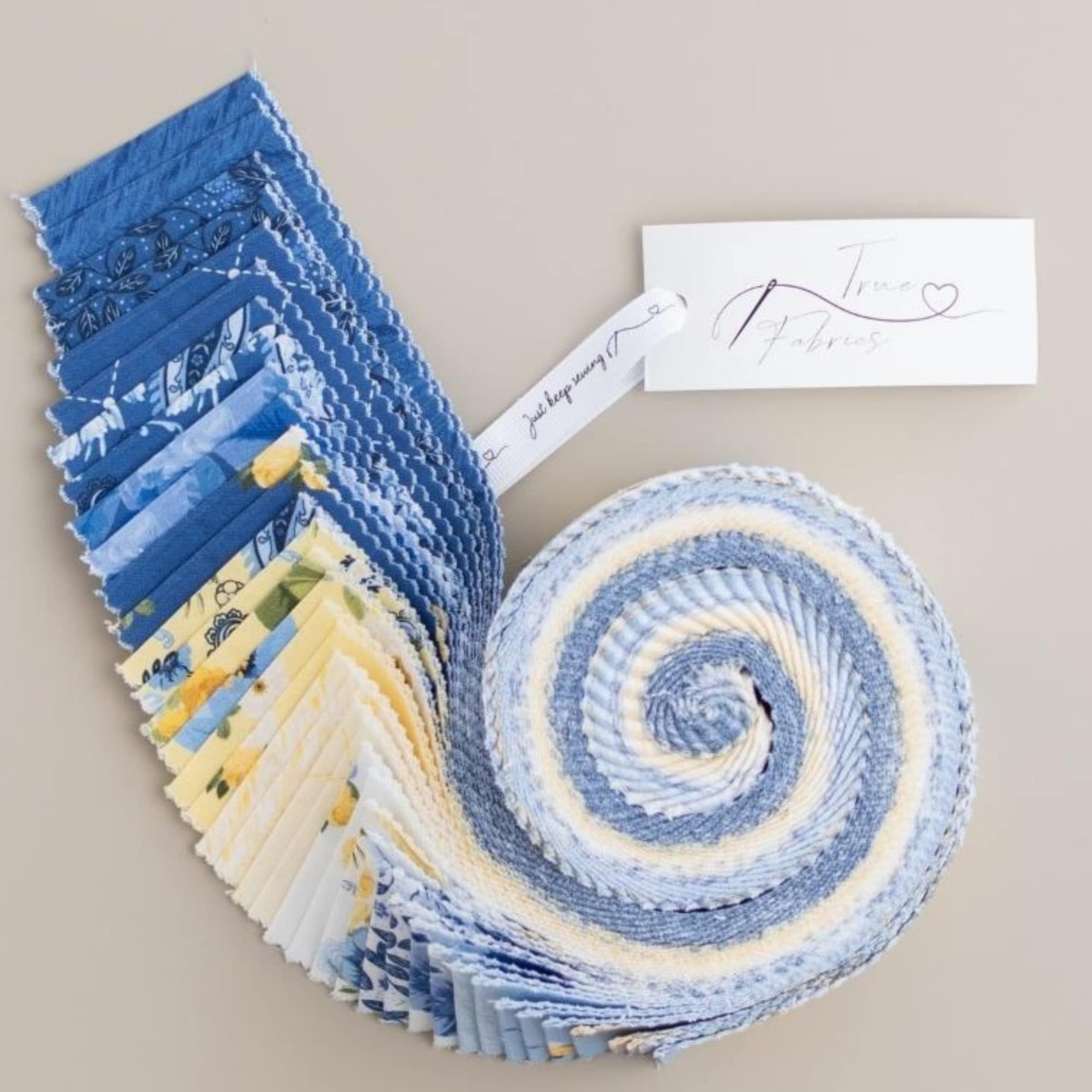 True Fabrics 2.5″ Strips Jelly Roll (Sunshine Blooms)