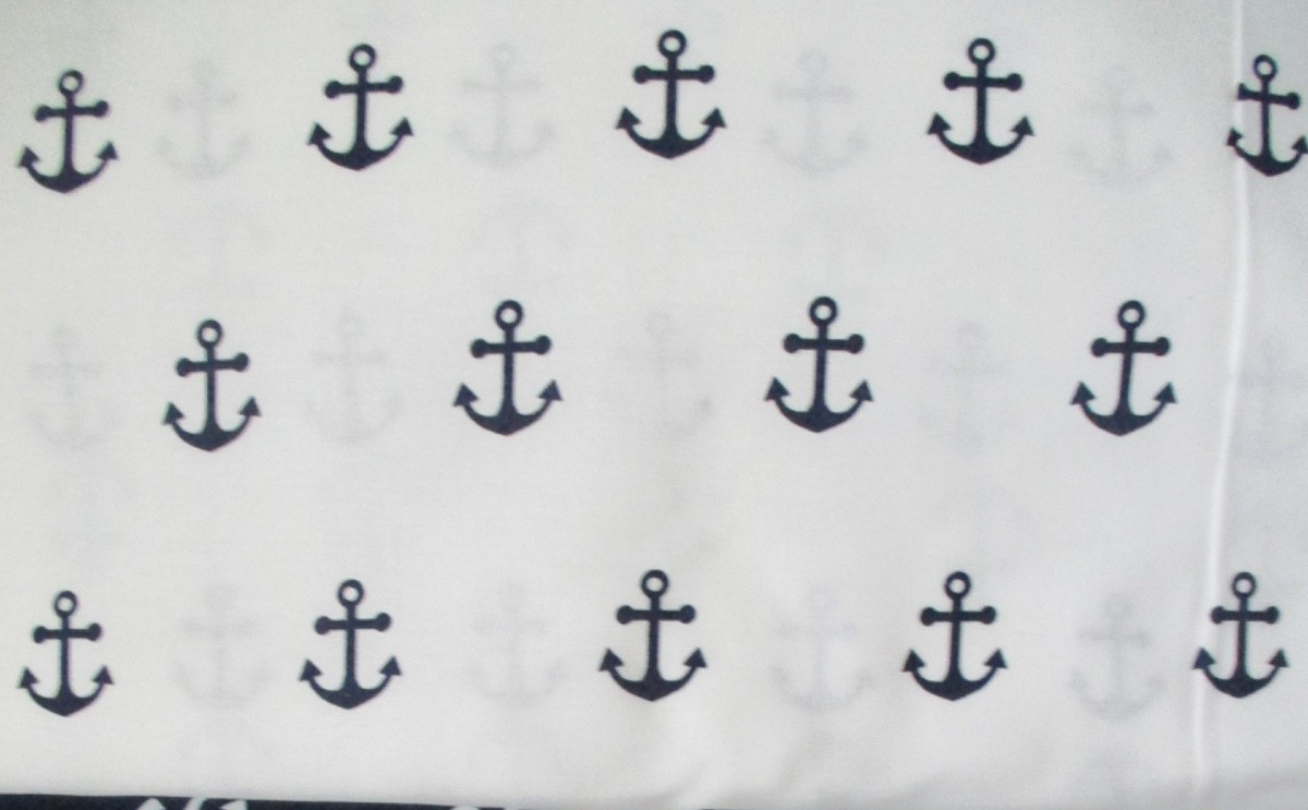 *FABRIC: Nautical Anchor Fabric Navy or White BTHY Cotton Quilt Craft Sew (F29)