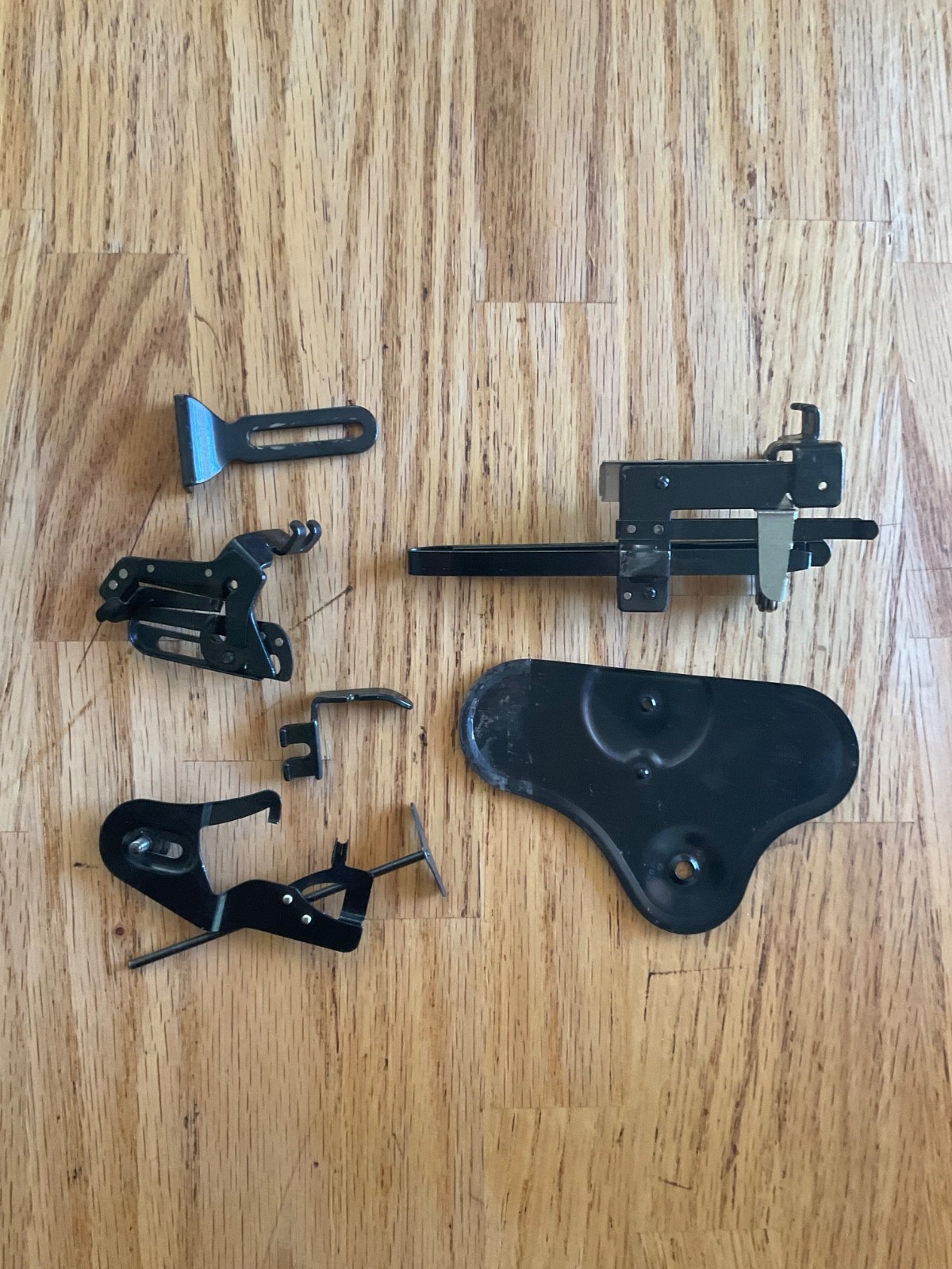 Singer Blackside Sewing Feet & Attachments Low Shank 221, 201, etc