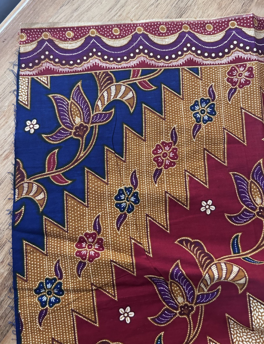 Vintage Indonesian Batik Fabric Cotton Floral Geometric Blue & Red Sarong 75×46