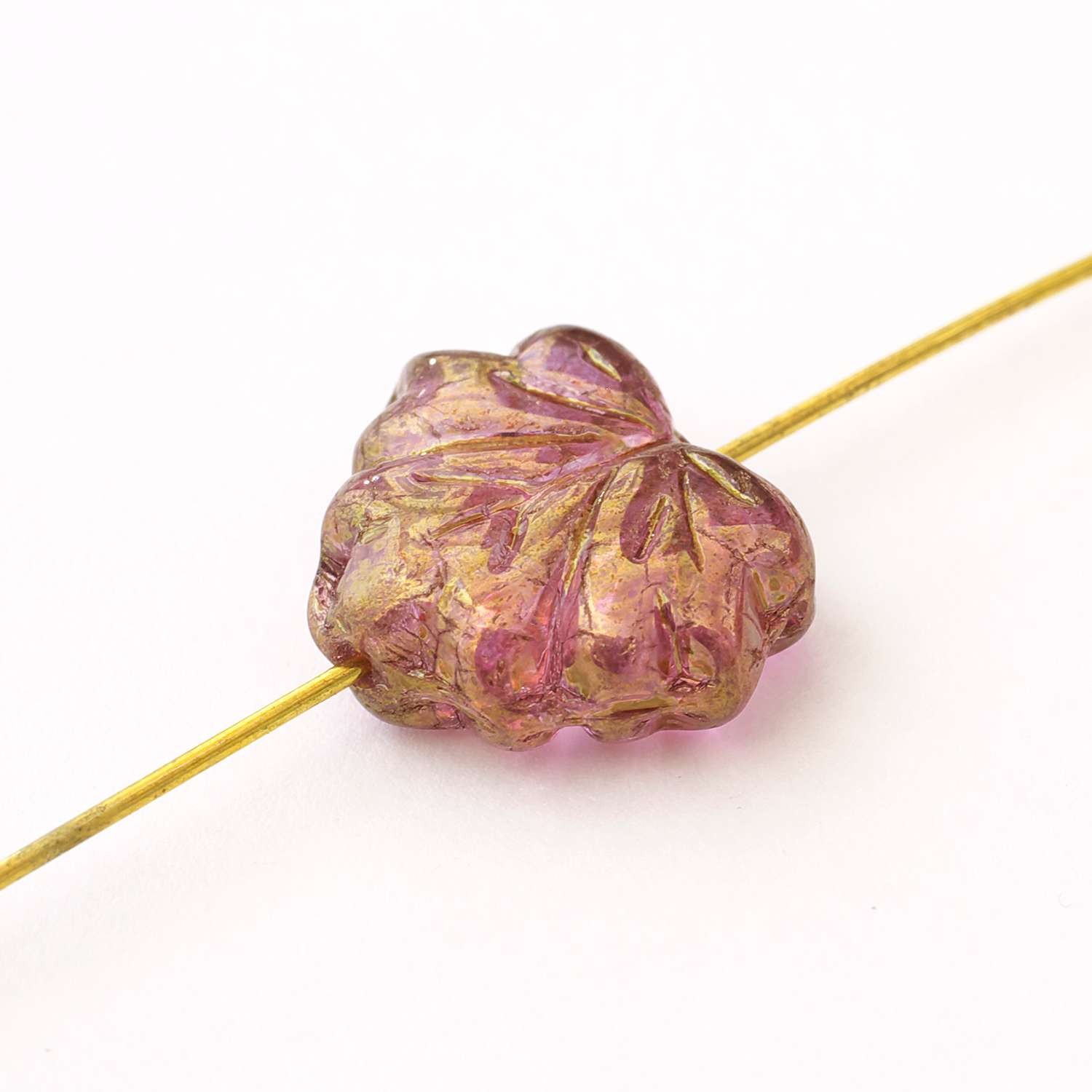 Maple Leaf 2-Tone Dark Red/Yellow 11mm x 13mm