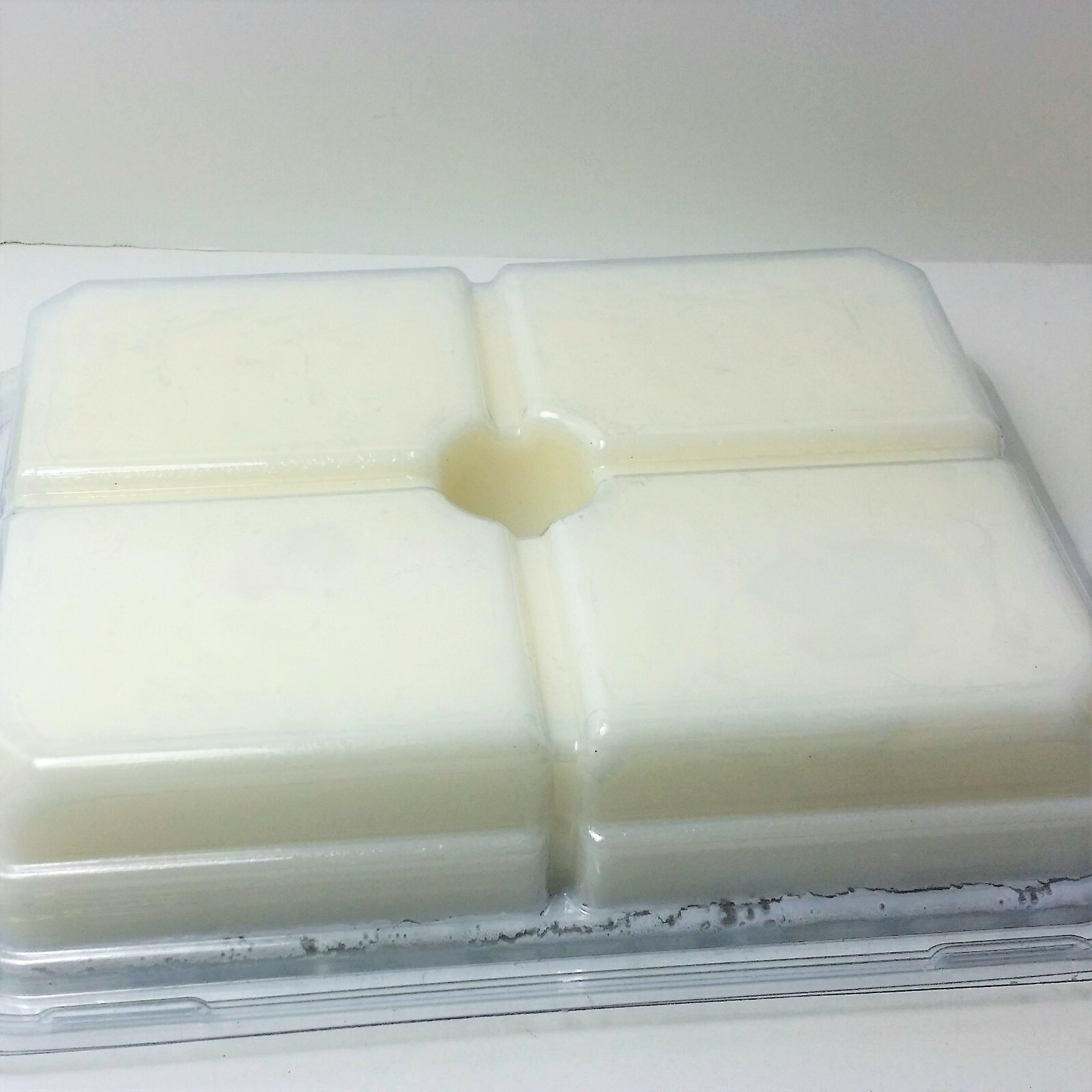 2 Lbs DARICE Goats MILK MELT AND POUR Soap base supplies  (2 POUNDS)