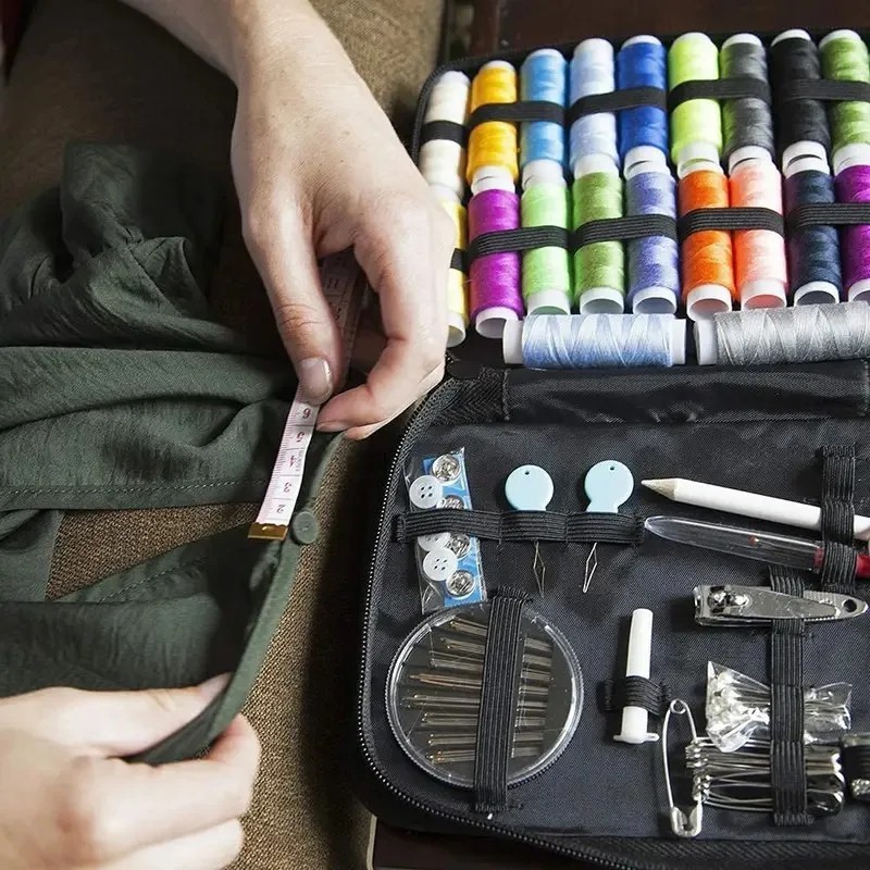 1pc Portable Sewing Kit 127pcs/Set Thread Box Hand Stitching Sewing Tools