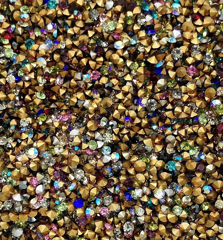 300 Vintage Preciosa Crystal 2mm. To 3mm. Tiny Rhinestones – Jewelry Repair J52