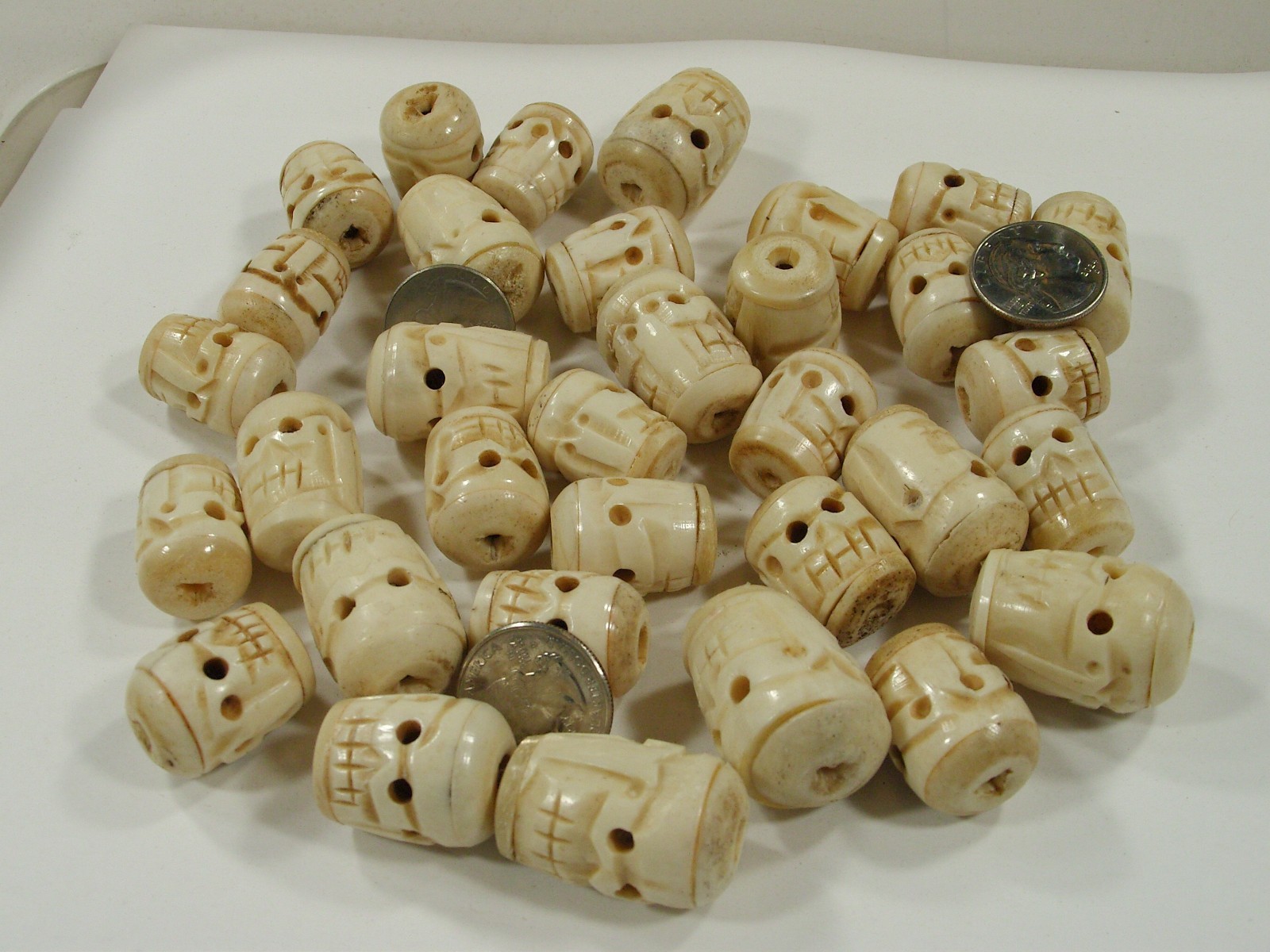 40 PCS Assorted Large India Handmade Water Buffalo Bone Skull Beads (PNKR-4)⭐