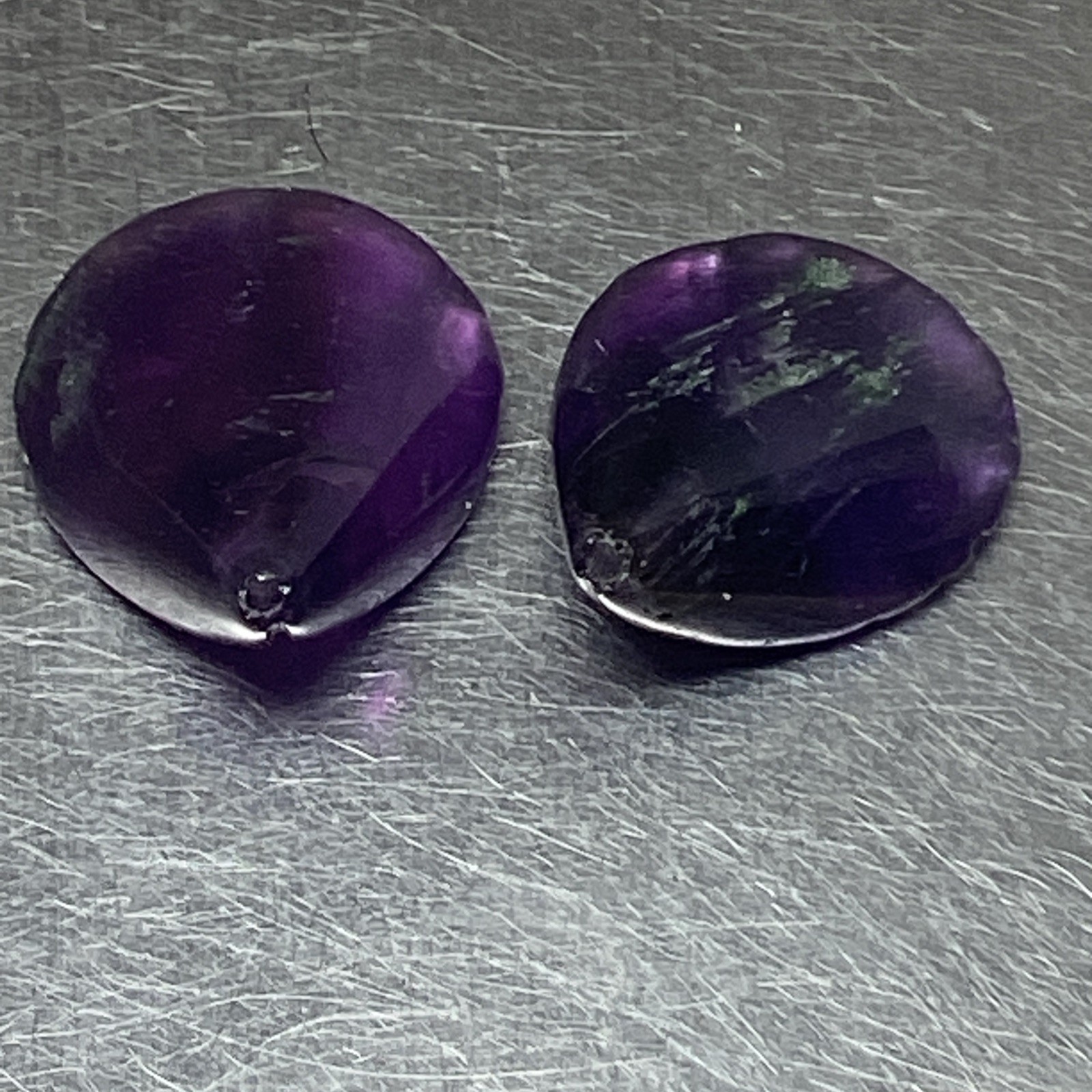 Pair Vintage Amethyst Lily Beads 20 Carats 19 mm #272