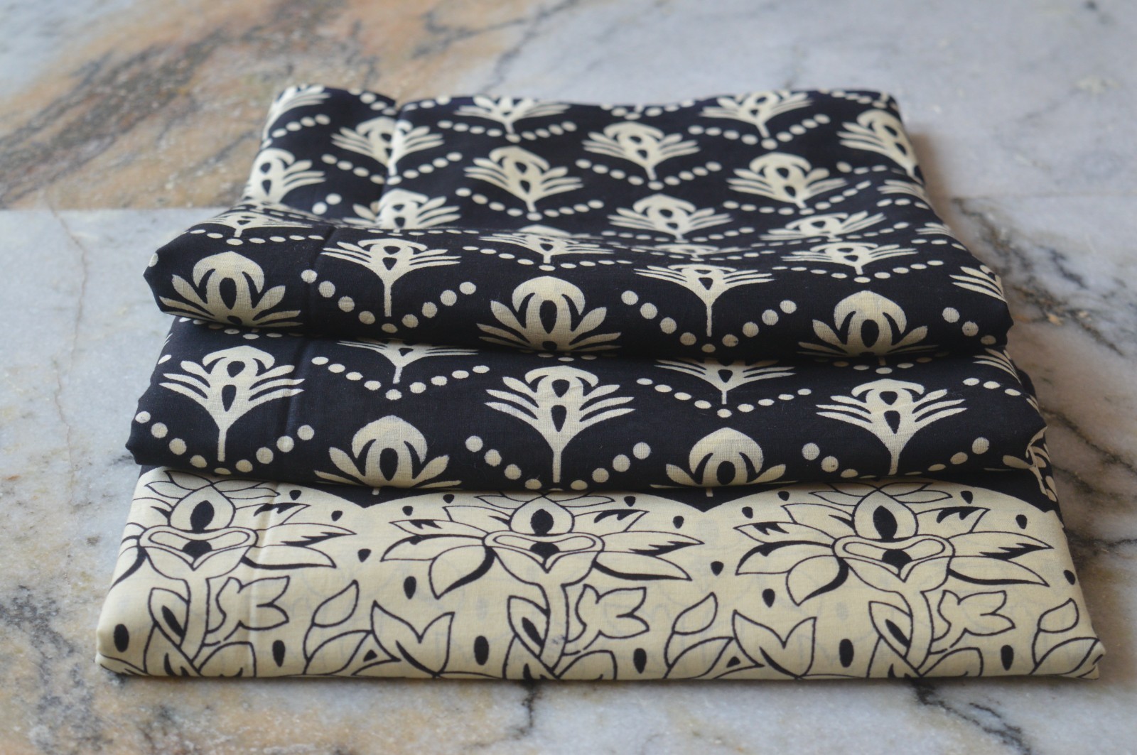 Black & Beige Hand Print Fabric 100% Cotton 15 Yard NO DUTY CHARGES 100%✅ZK-369
