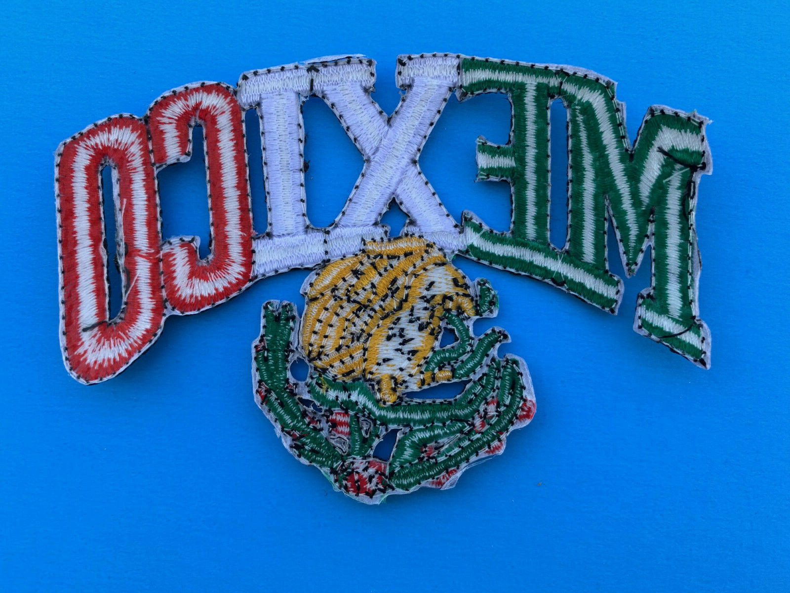 MEXICO FLAG PATCH w/ EAGLE IRON-ON SEW-ON EMBROIDERED MEXICAN EMBLEM (4″x2.75”)