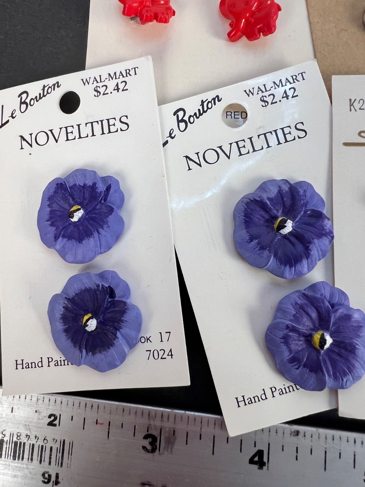 Novelty Shank Buttons Lot 40 Total Aurora Borealis Christmas Florals All NOS R2