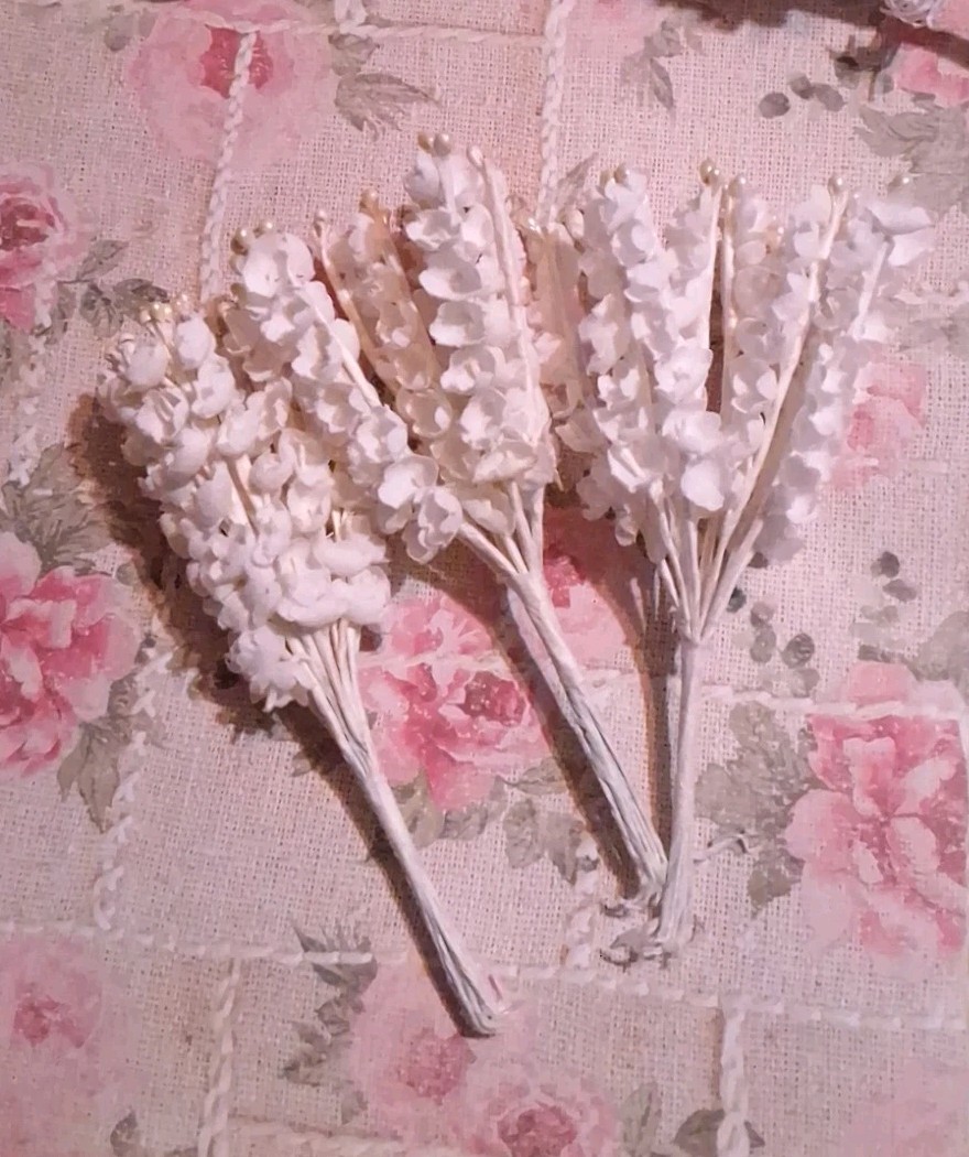 132 Vintage Silk Lily Of The Valley Millinery Flowers Stems Picks Crafts NOS