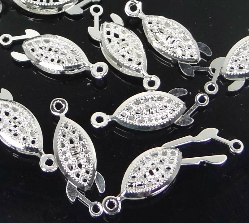 15 Silver Plated Brass Fish Hook Clasps Filigree Horse Eye Oval Fishhook 22x7mm